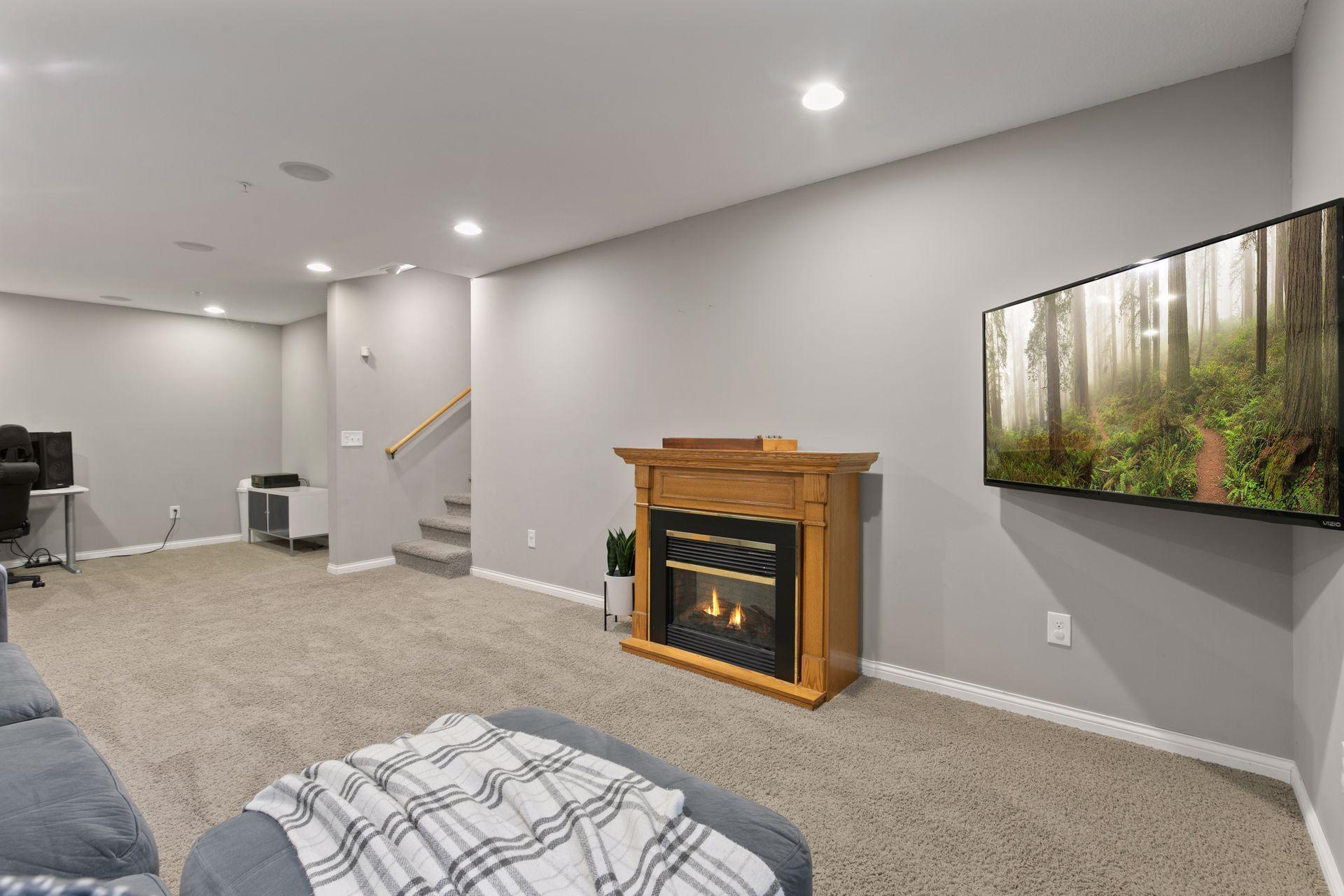 14937 Mustang Path