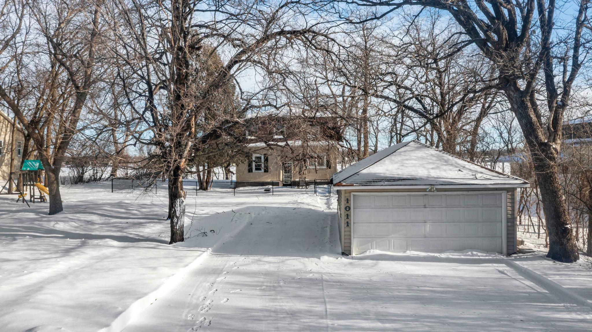 1011 Van Dyke Road NW