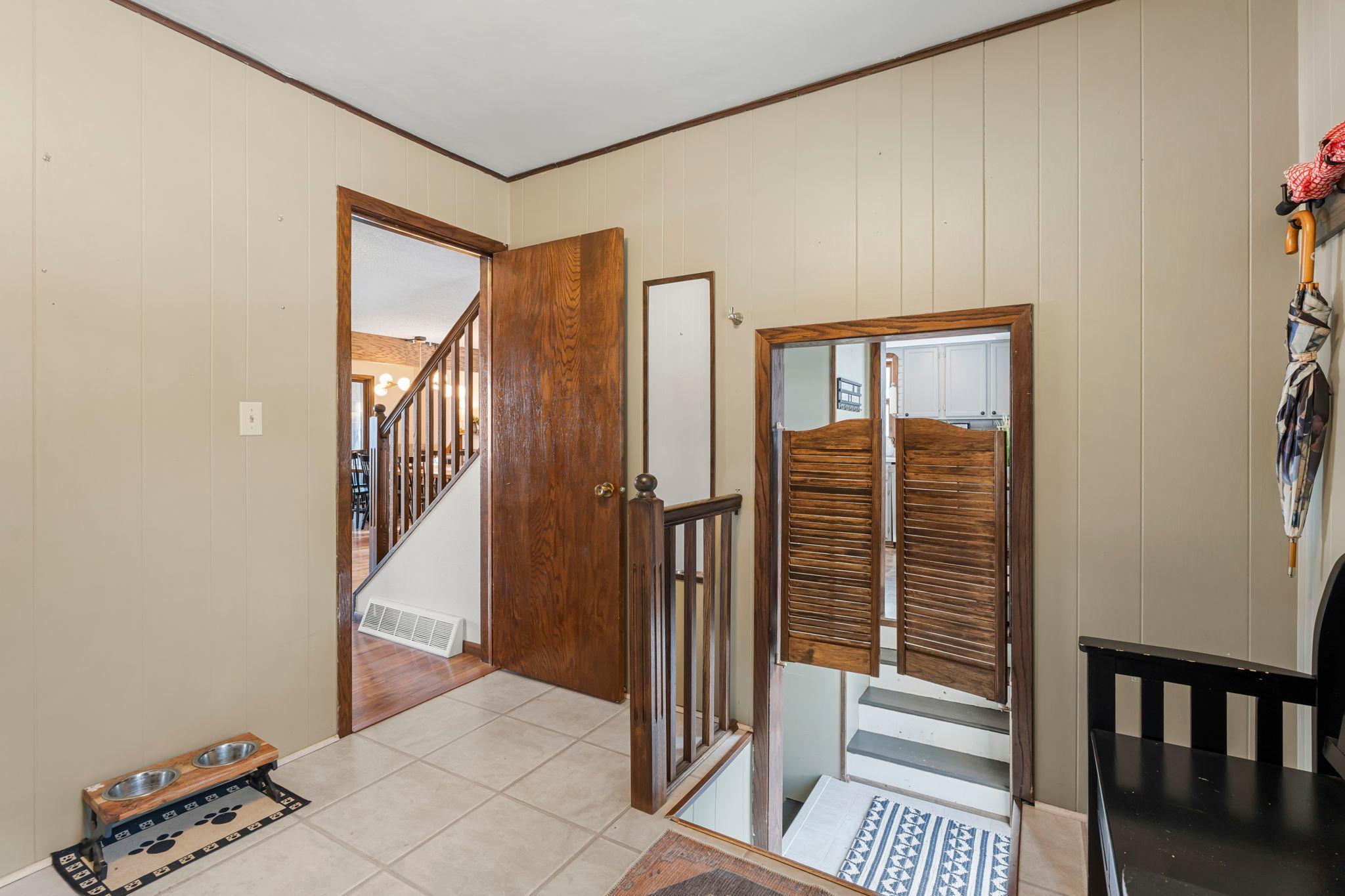 1011 Van Dyke Road NW