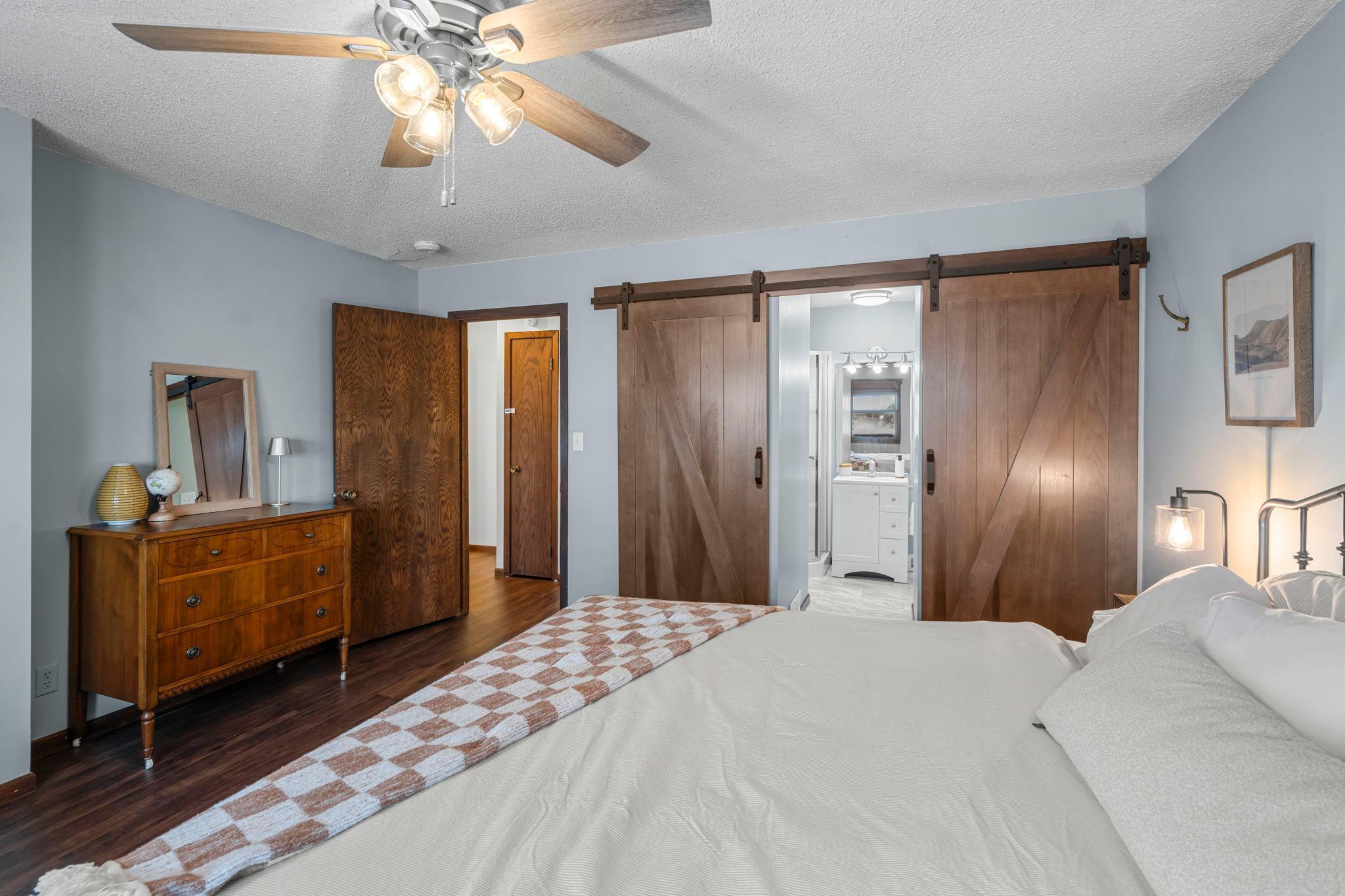 1011 Van Dyke Road NW