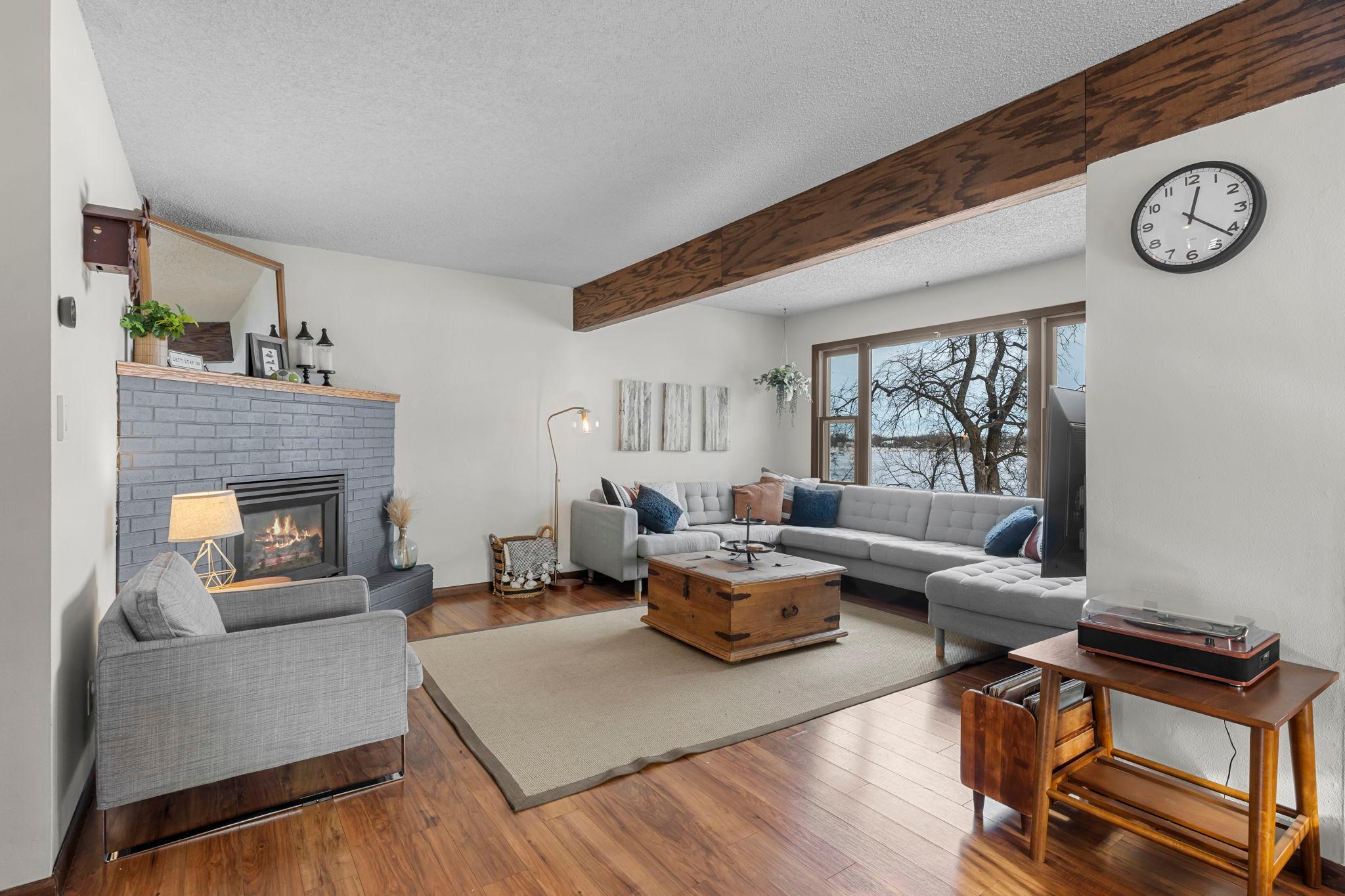 1011 Van Dyke Road NW