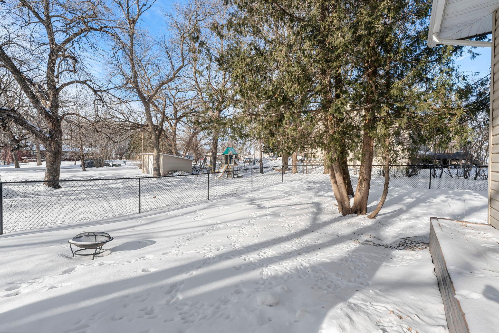 1011 Van Dyke Road NW