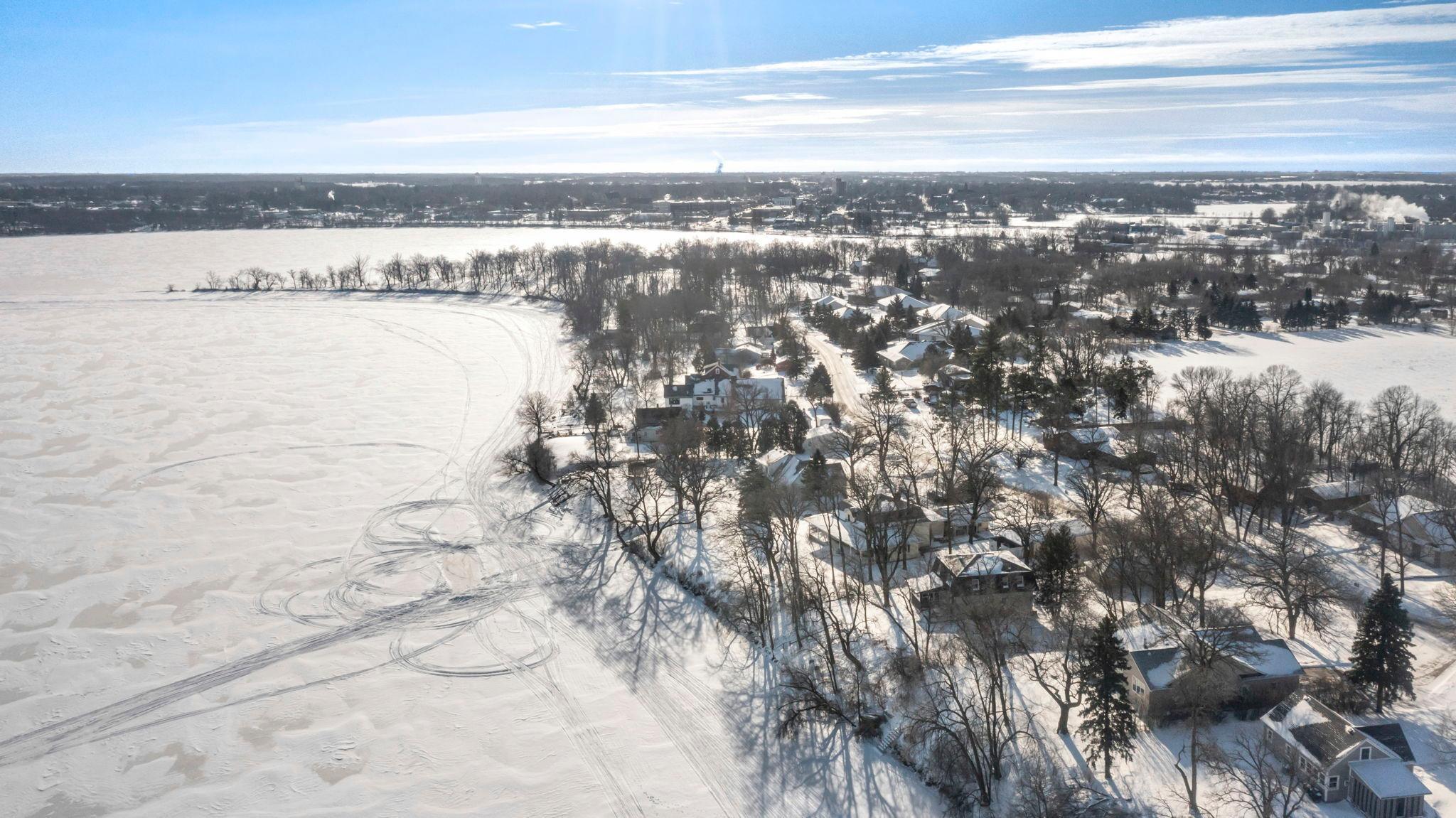 1011 Van Dyke Road NW