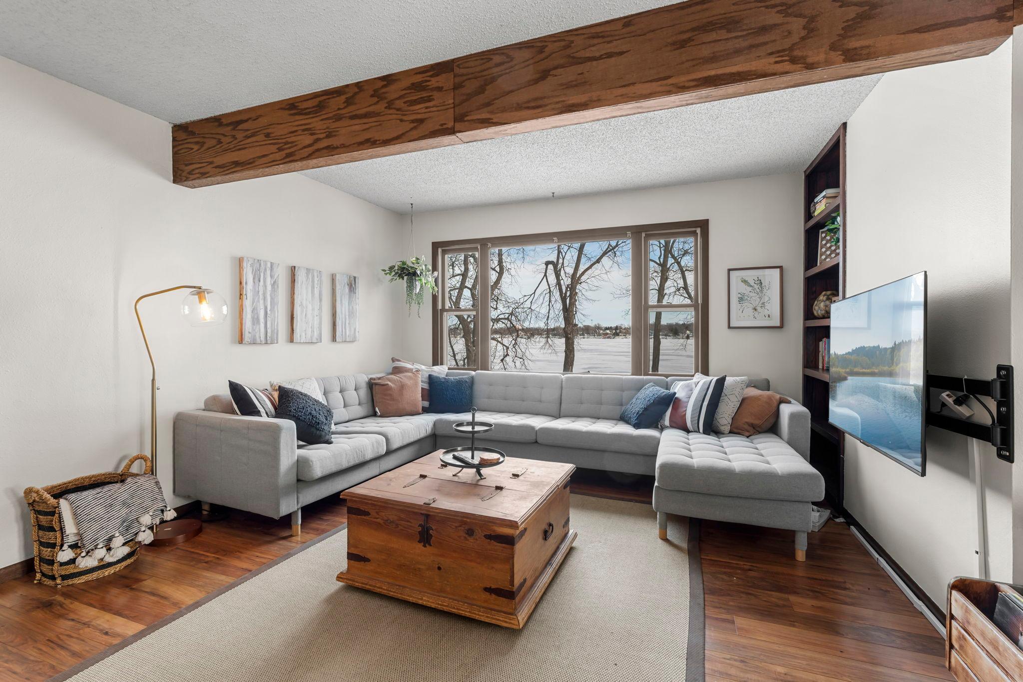 1011 Van Dyke Road NW