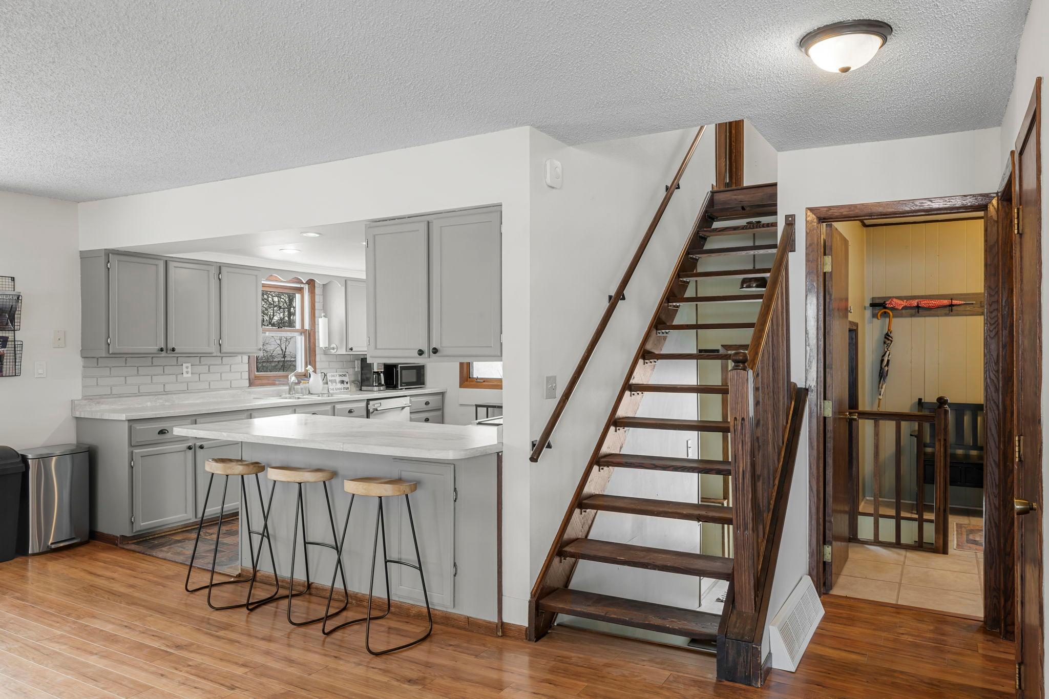 1011 Van Dyke Road NW