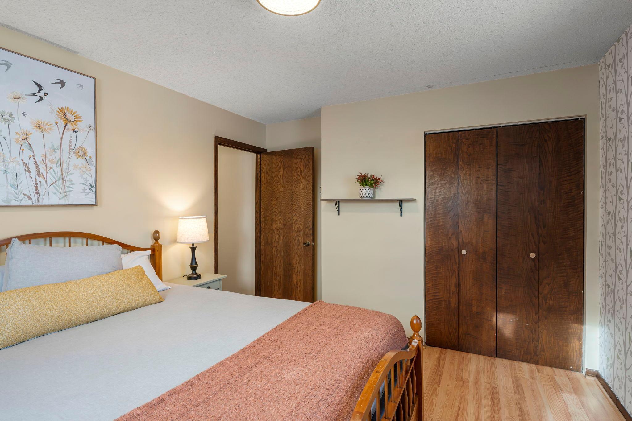 1011 Van Dyke Road NW