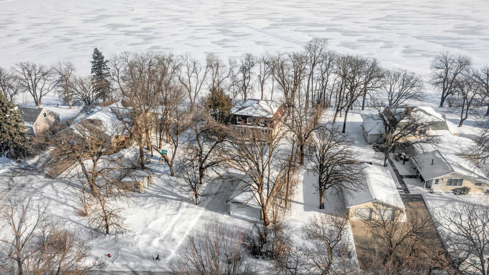 1011 Van Dyke Road NW