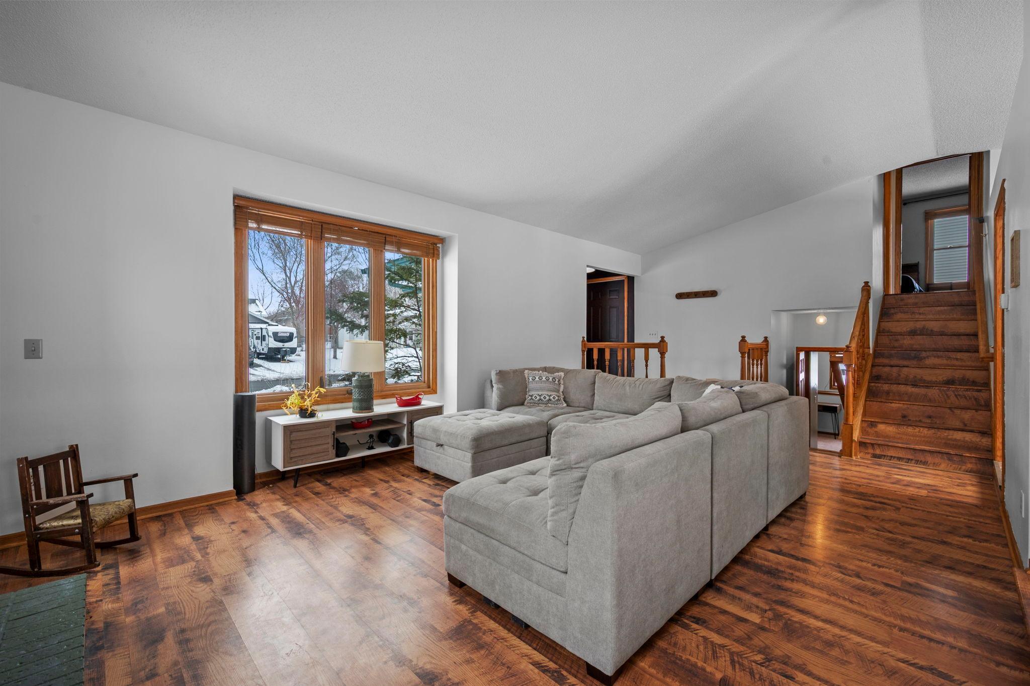 9246 Shenandoah Lane N