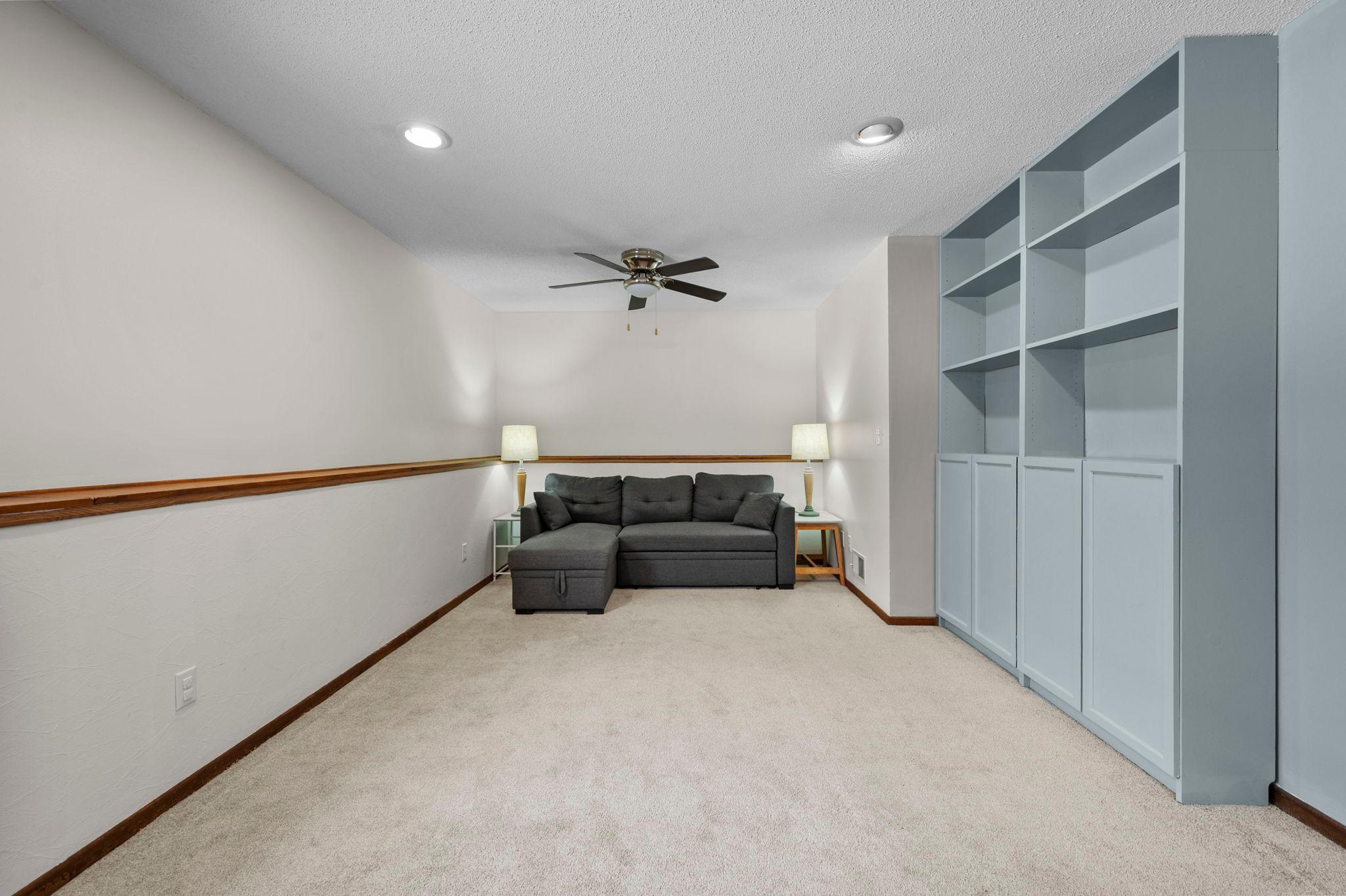 9246 Shenandoah Lane N