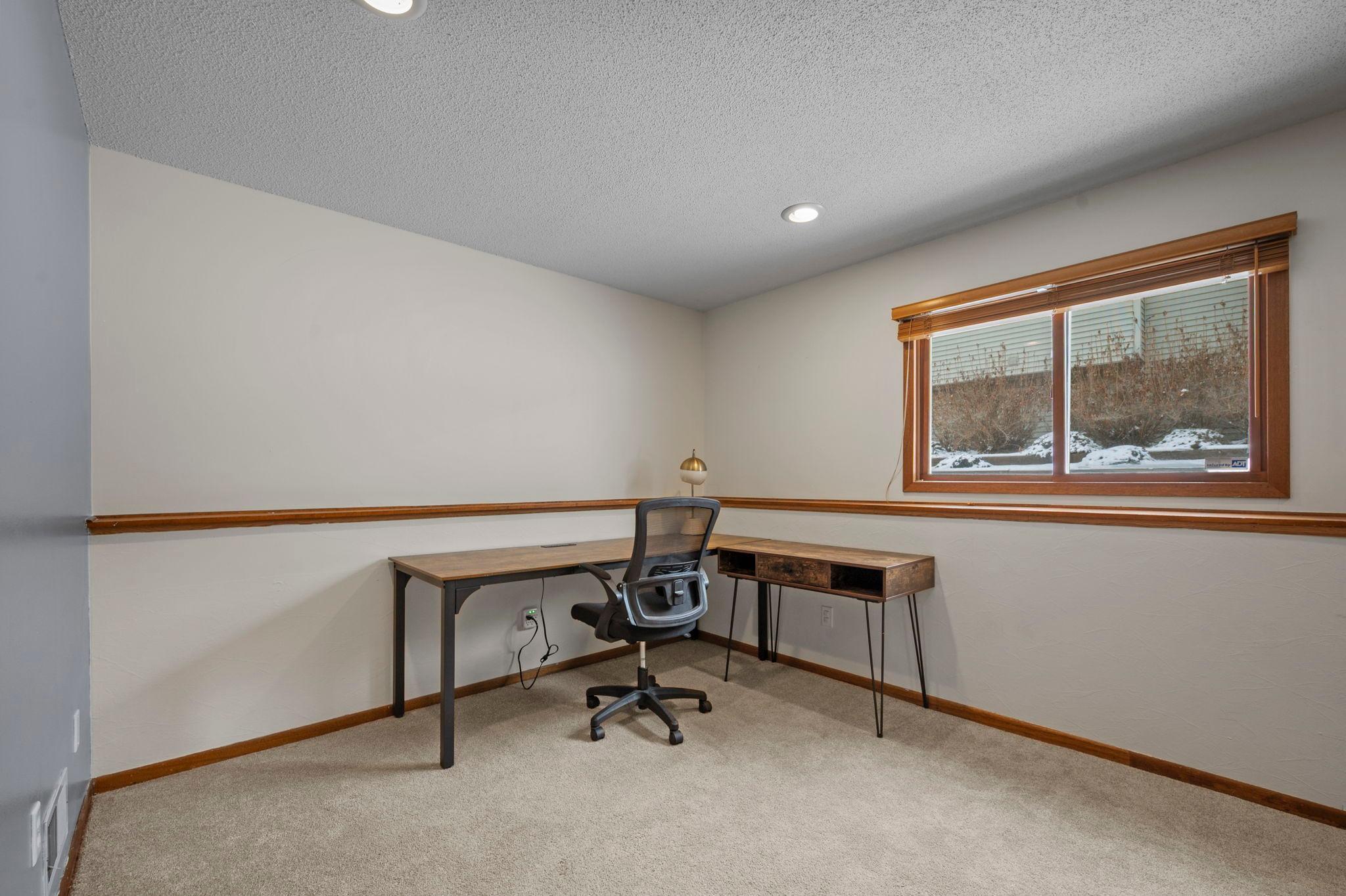 9246 Shenandoah Lane N