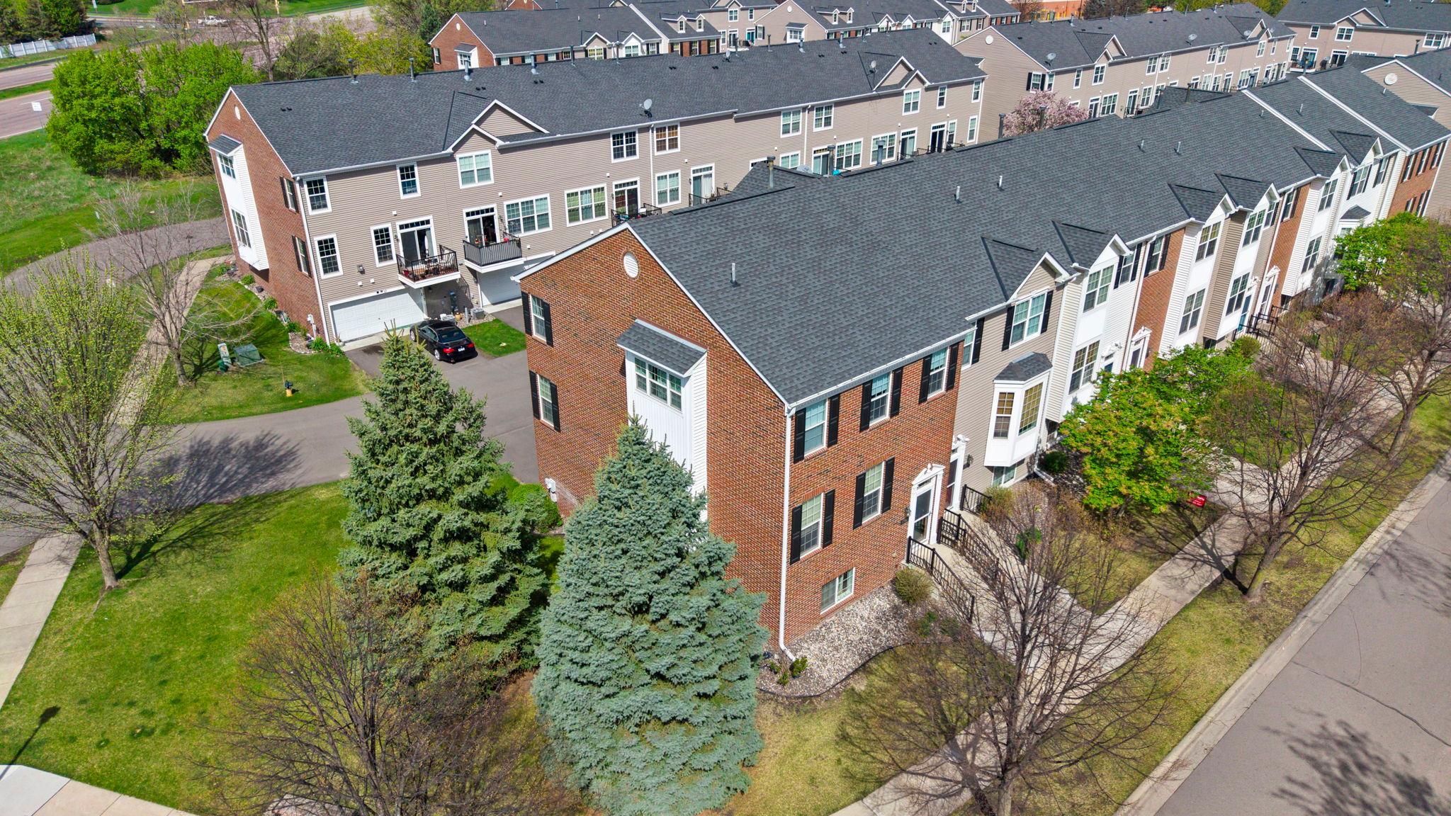 1780 Riverside Drive