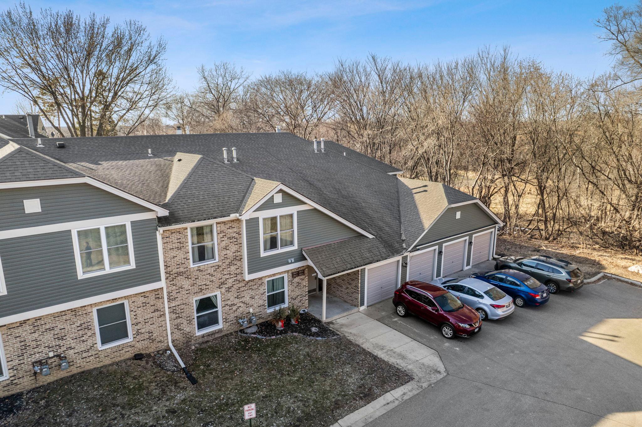 3861 Gold Point Unit: B