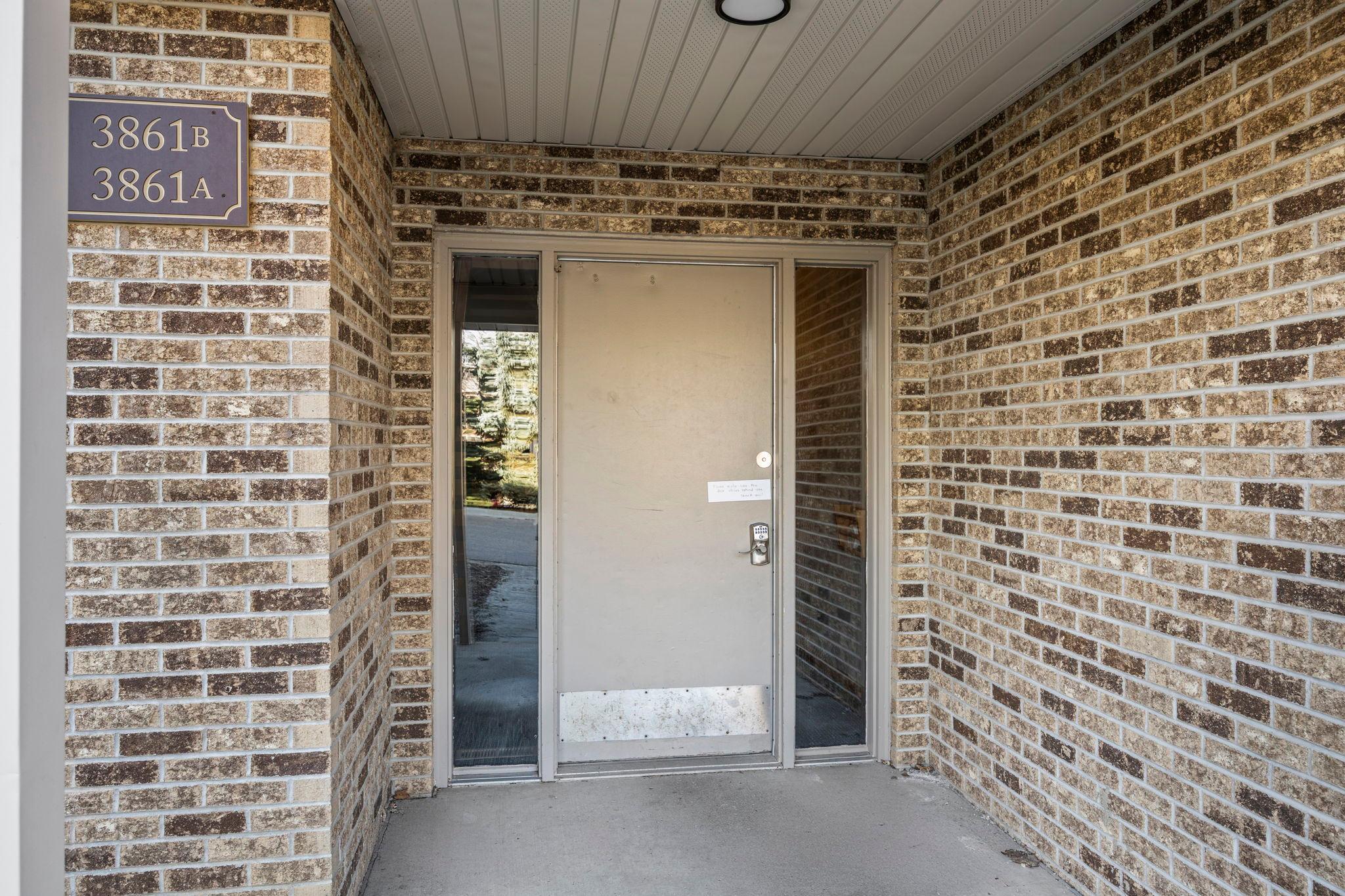 3861 Gold Point Unit: B