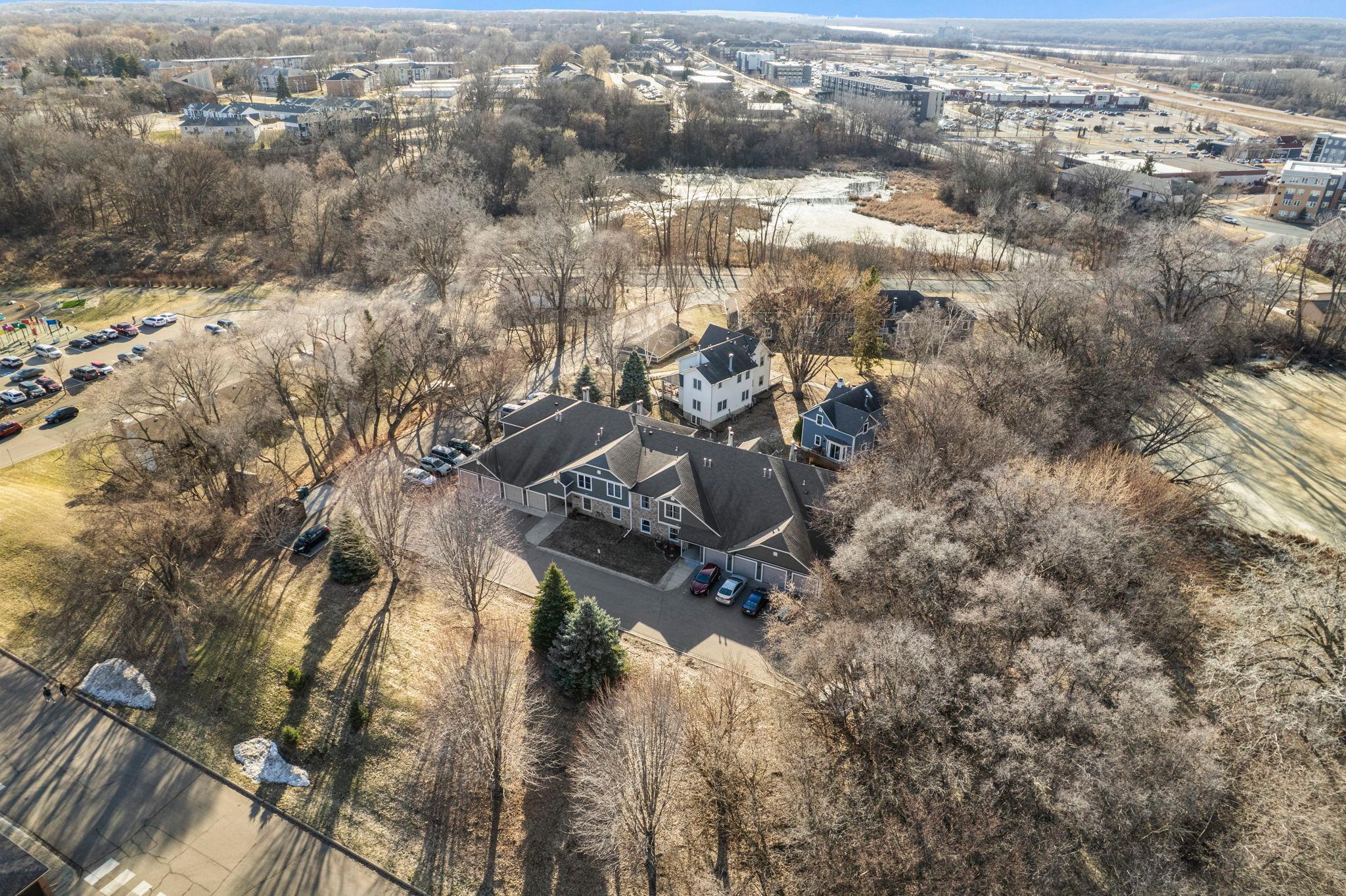 3861 Gold Point Unit: B