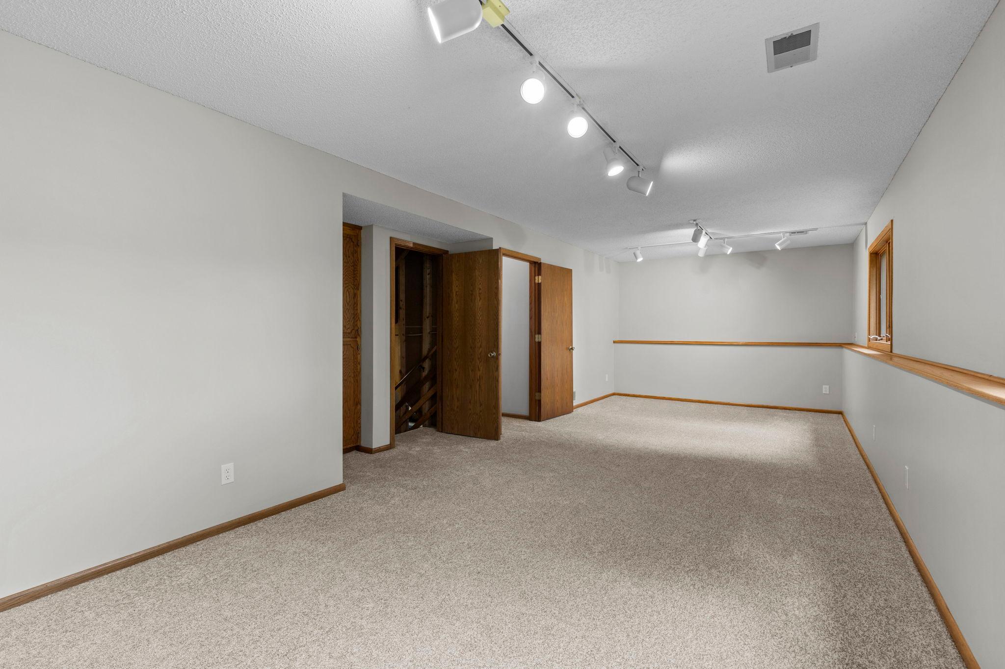 1009 Gramsey Place