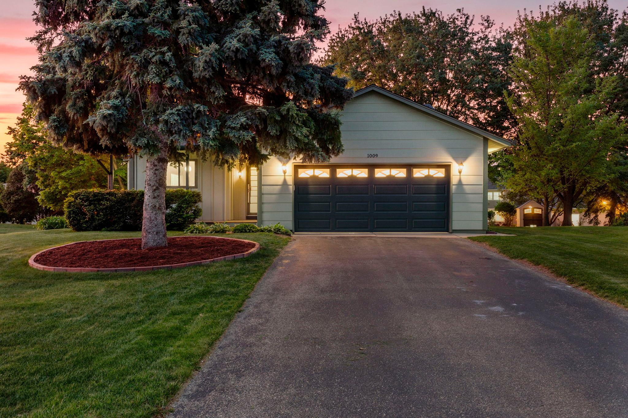 1009 Gramsey Place