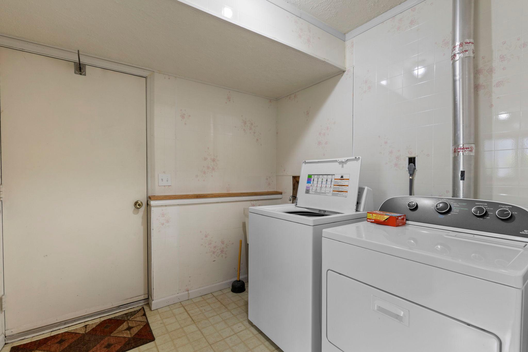 1009 Gramsey Place