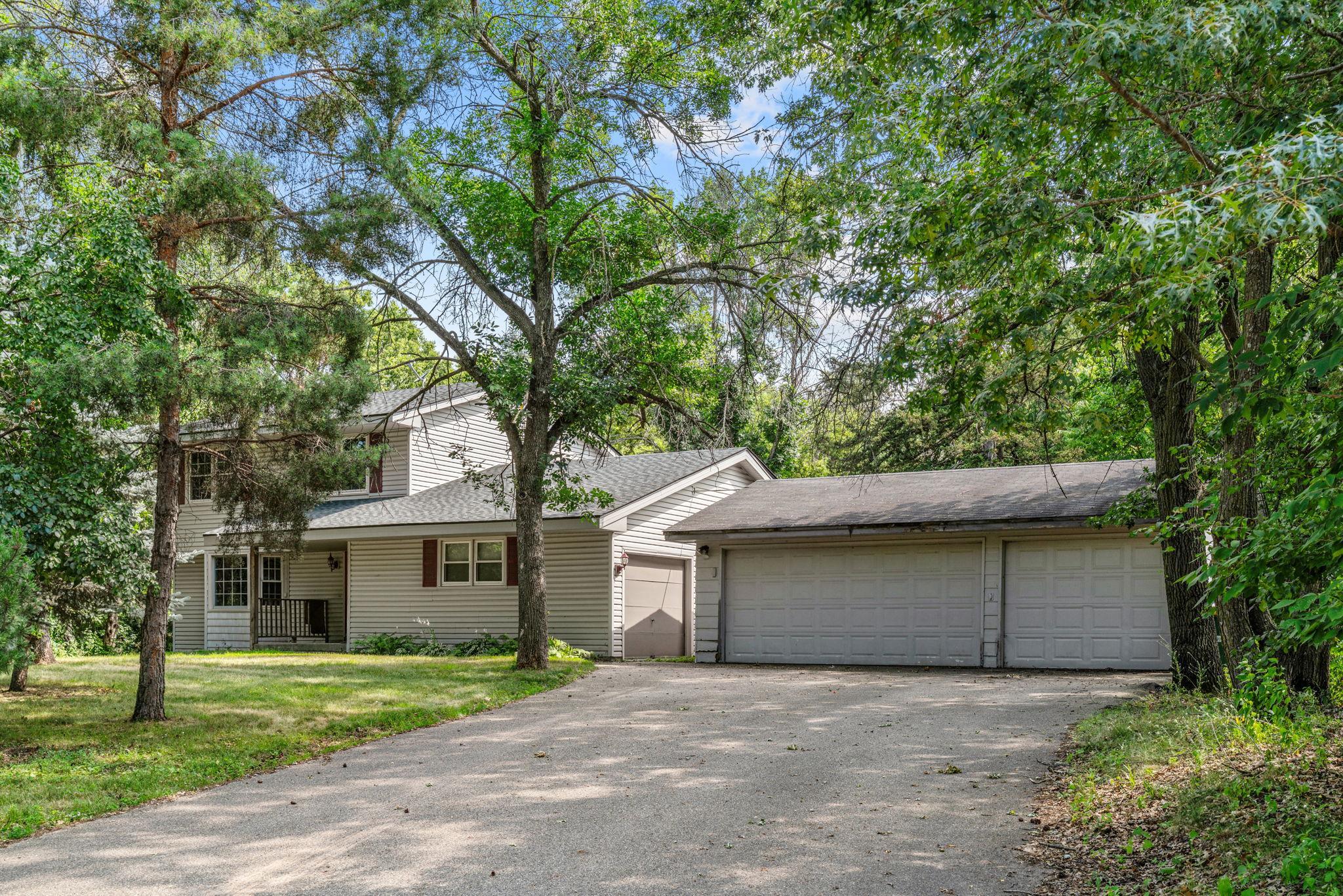5352 Eagle Creek Boulevard