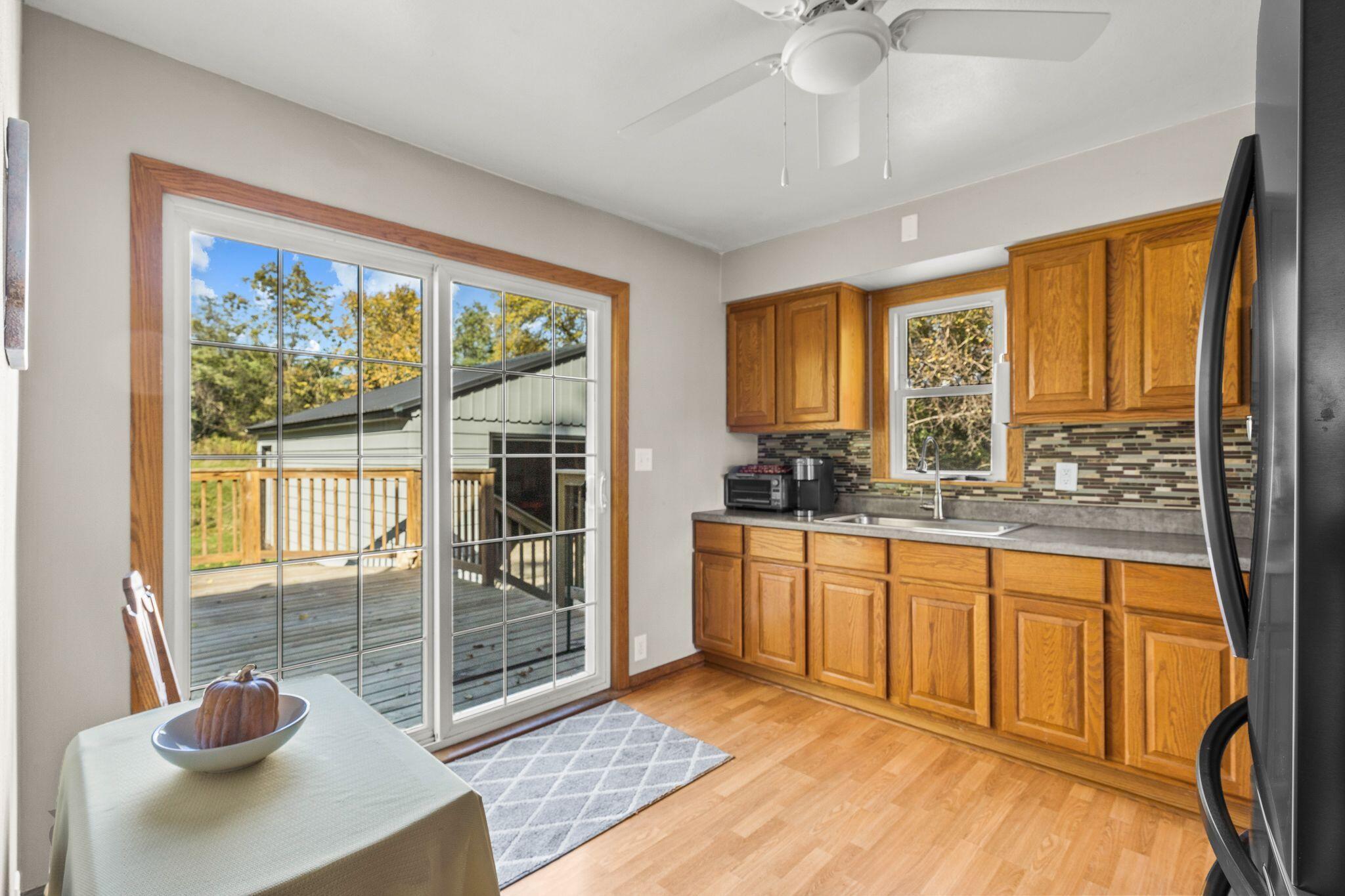 3526 W 7 Mile Rd