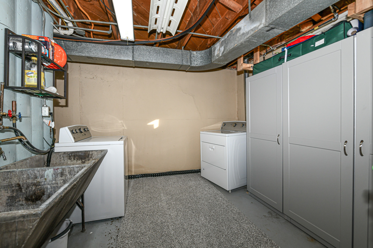 7336 S 37th Pl