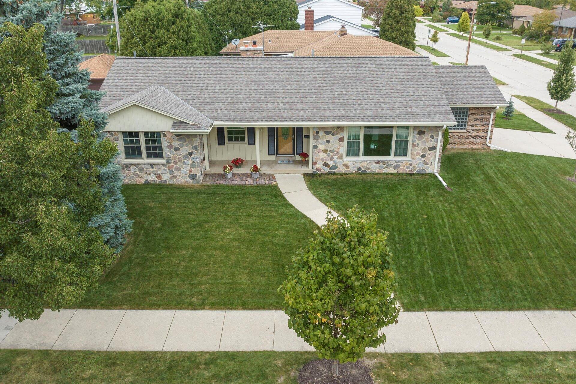 3930 E Ramsey Ave