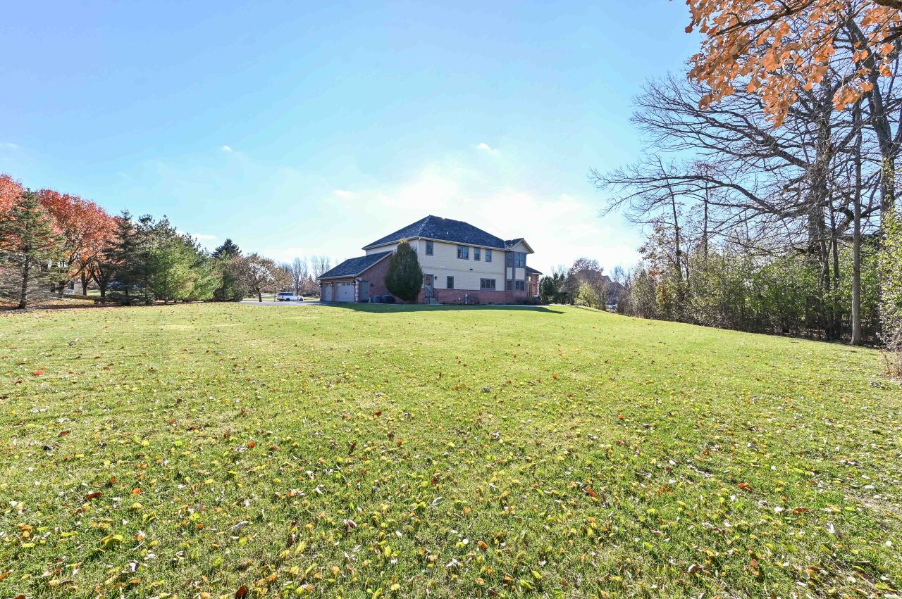 10685 N Wood Crest Dr