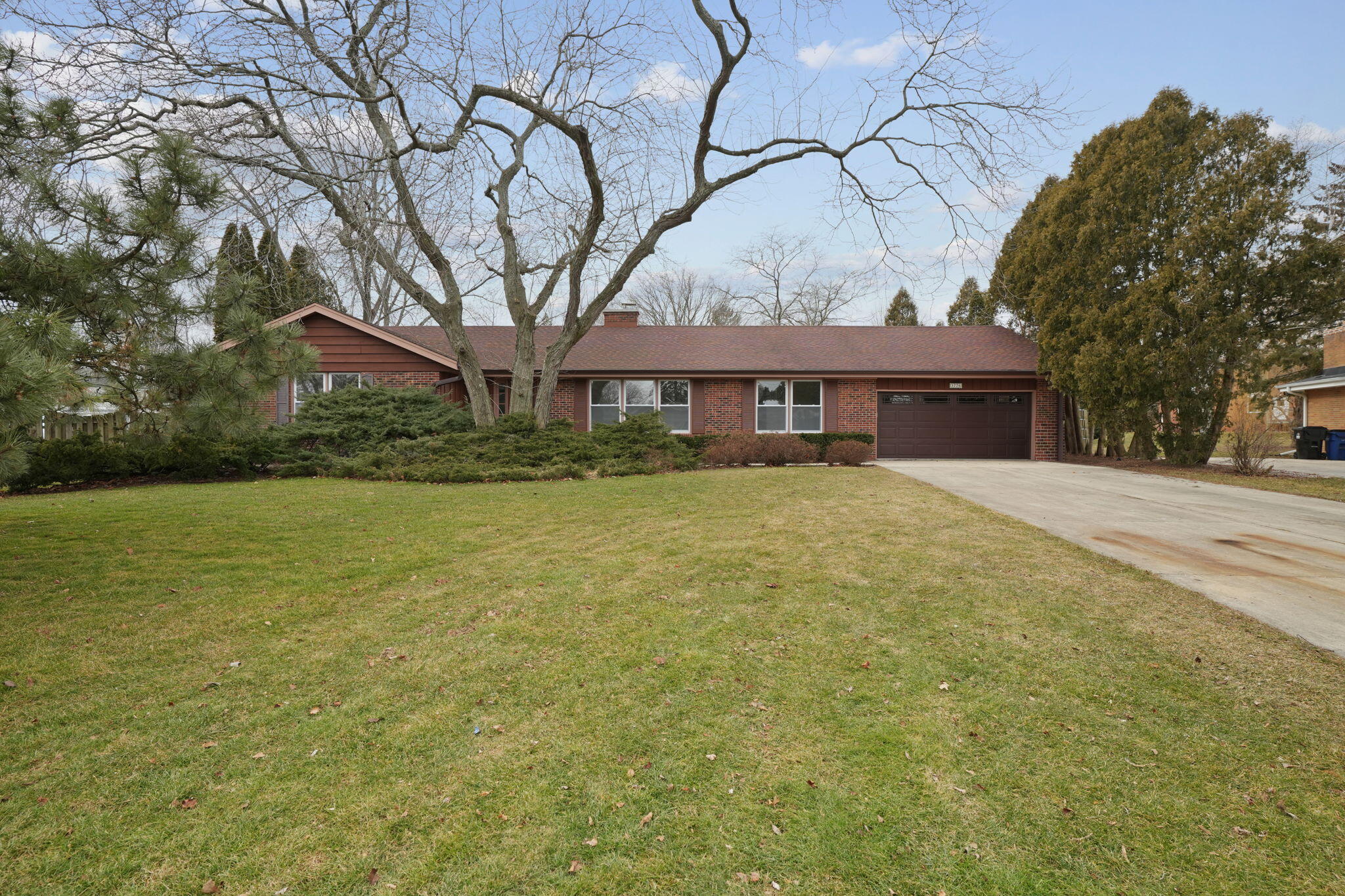 3776 North Bay Dr