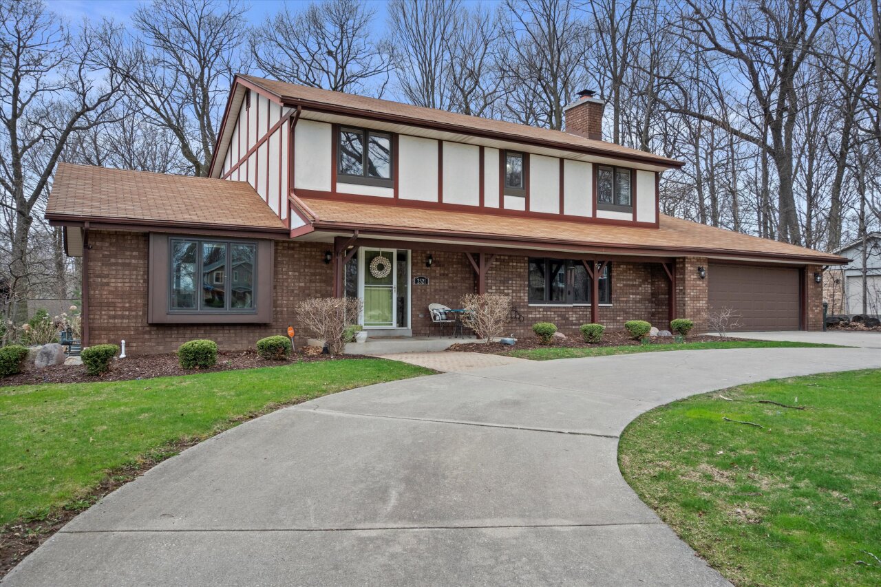 2521 W Wending Dr