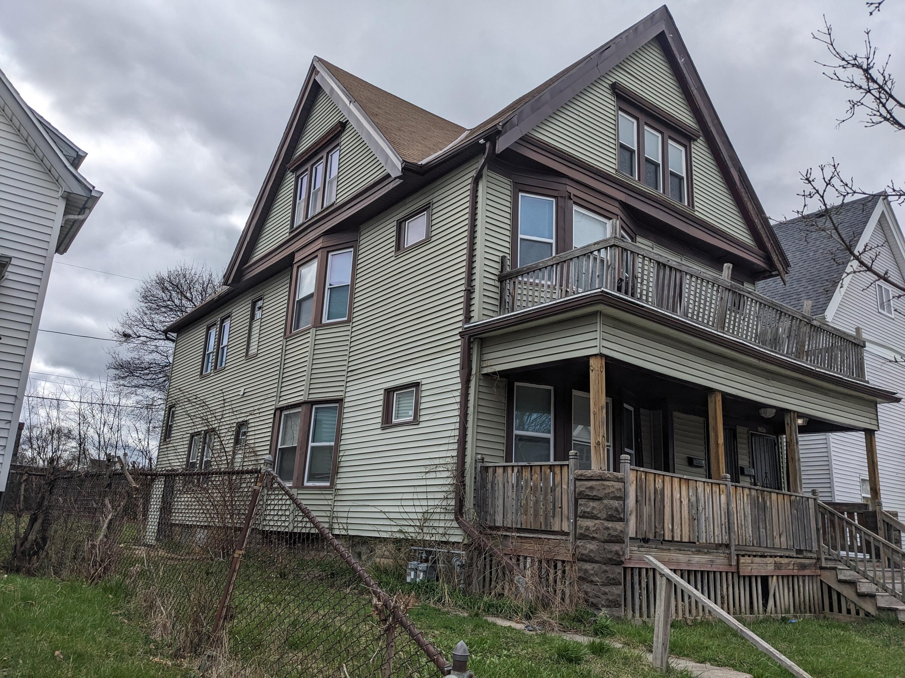 3345 N Vel R Phillips Ave Unit: 3347