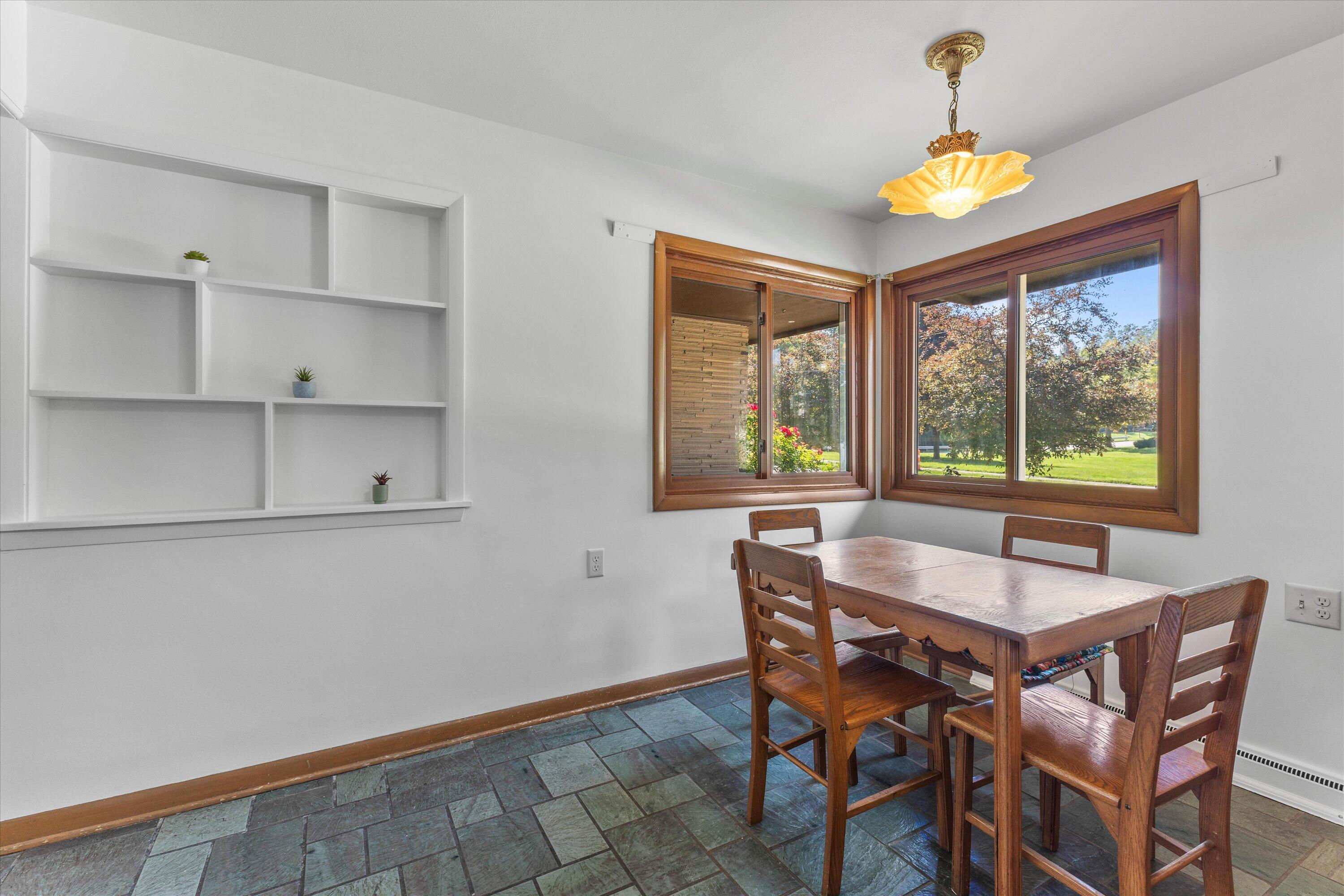 504 Brookdale Ct