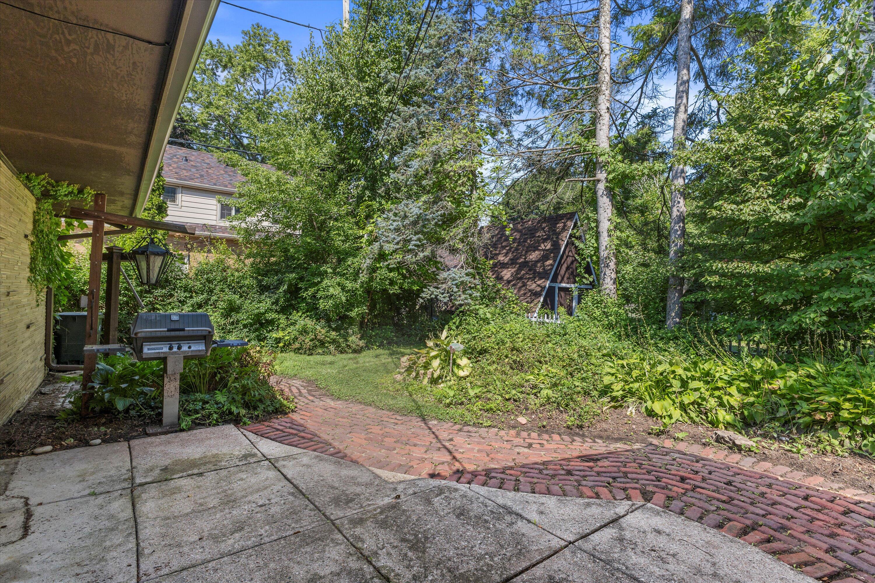 504 Brookdale Ct