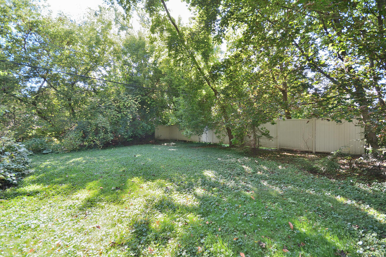 10201 Brookside Dr