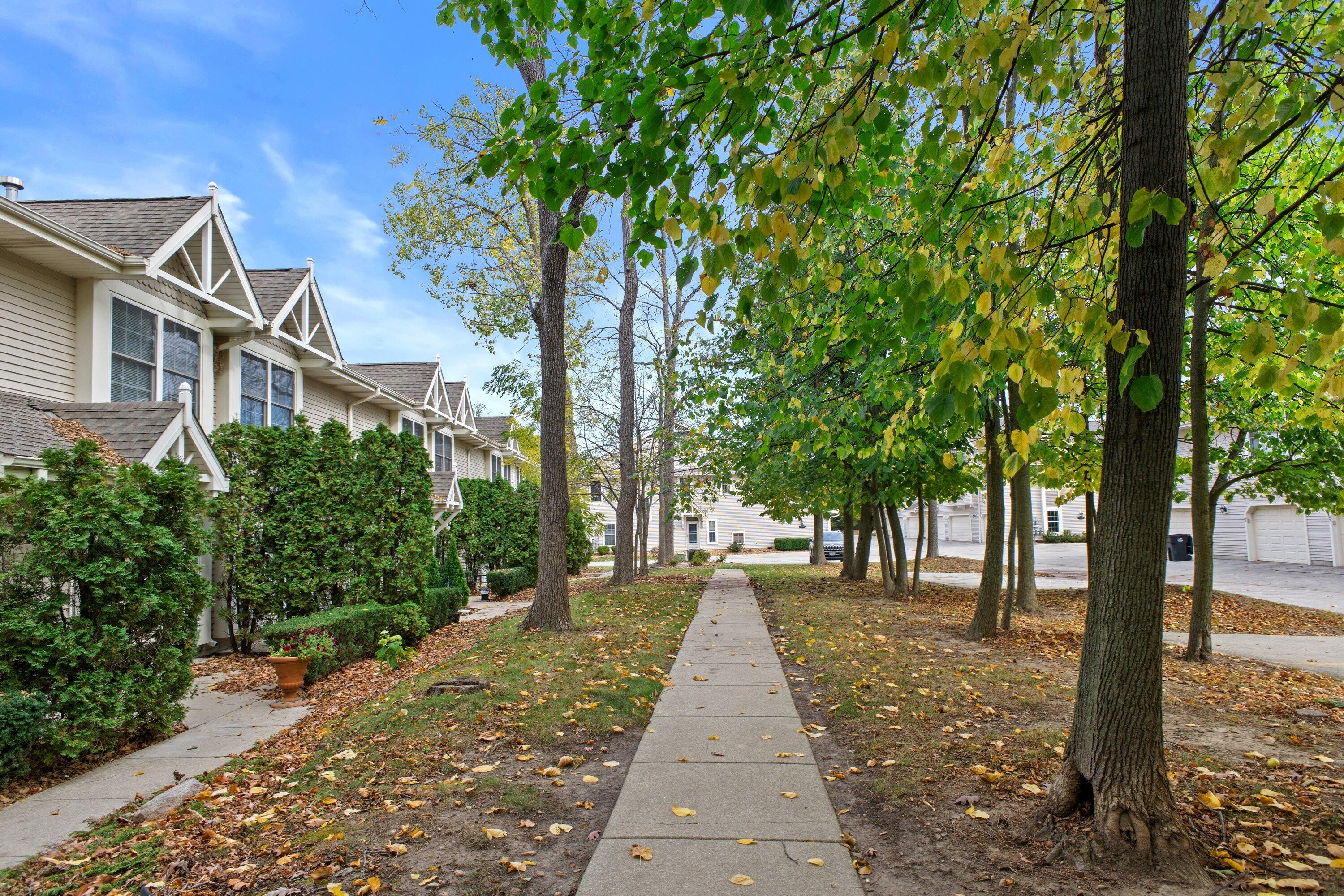 6195 Walnut Ln Unit: #65