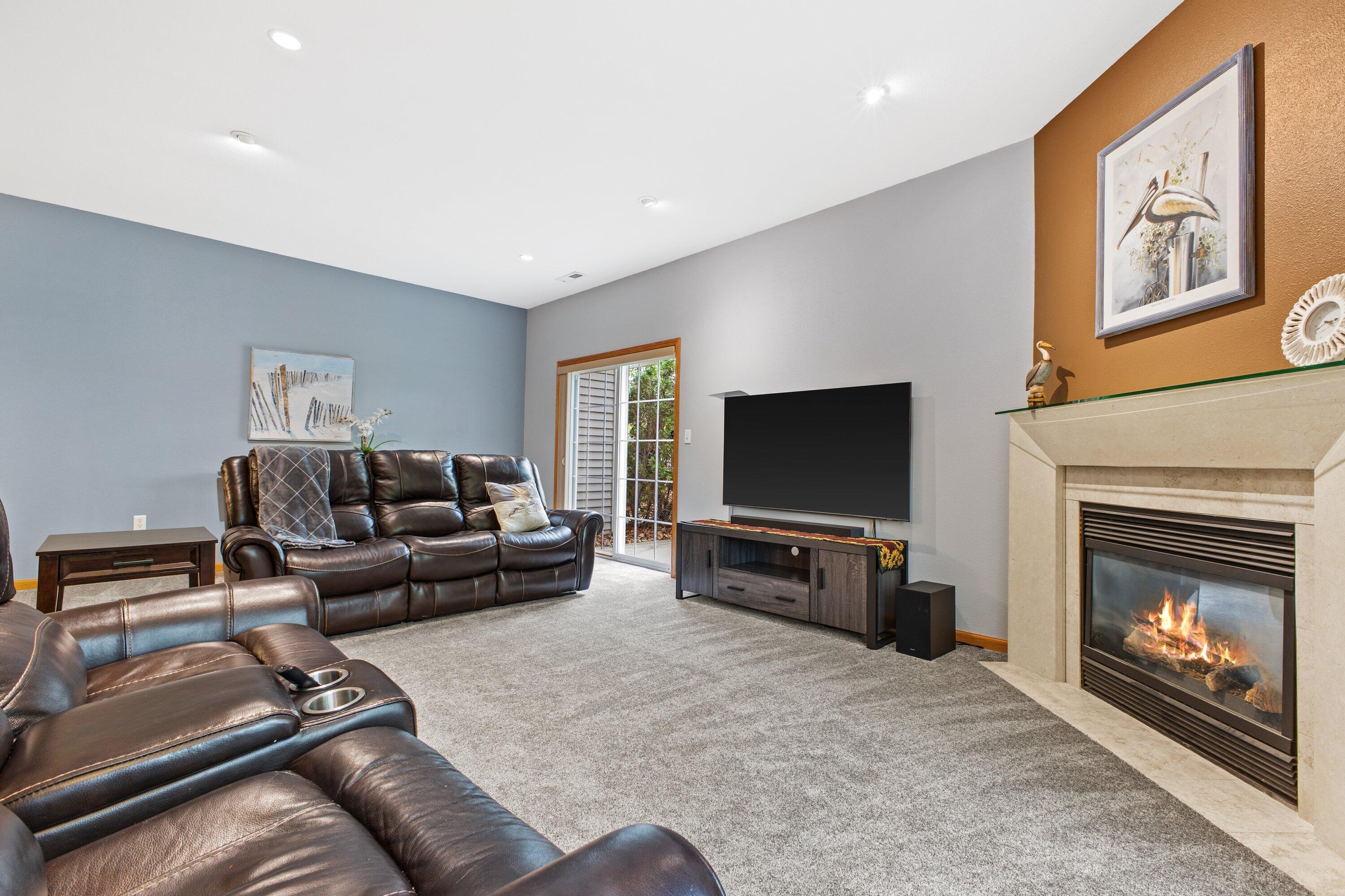 6195 Walnut Ln Unit: #65
