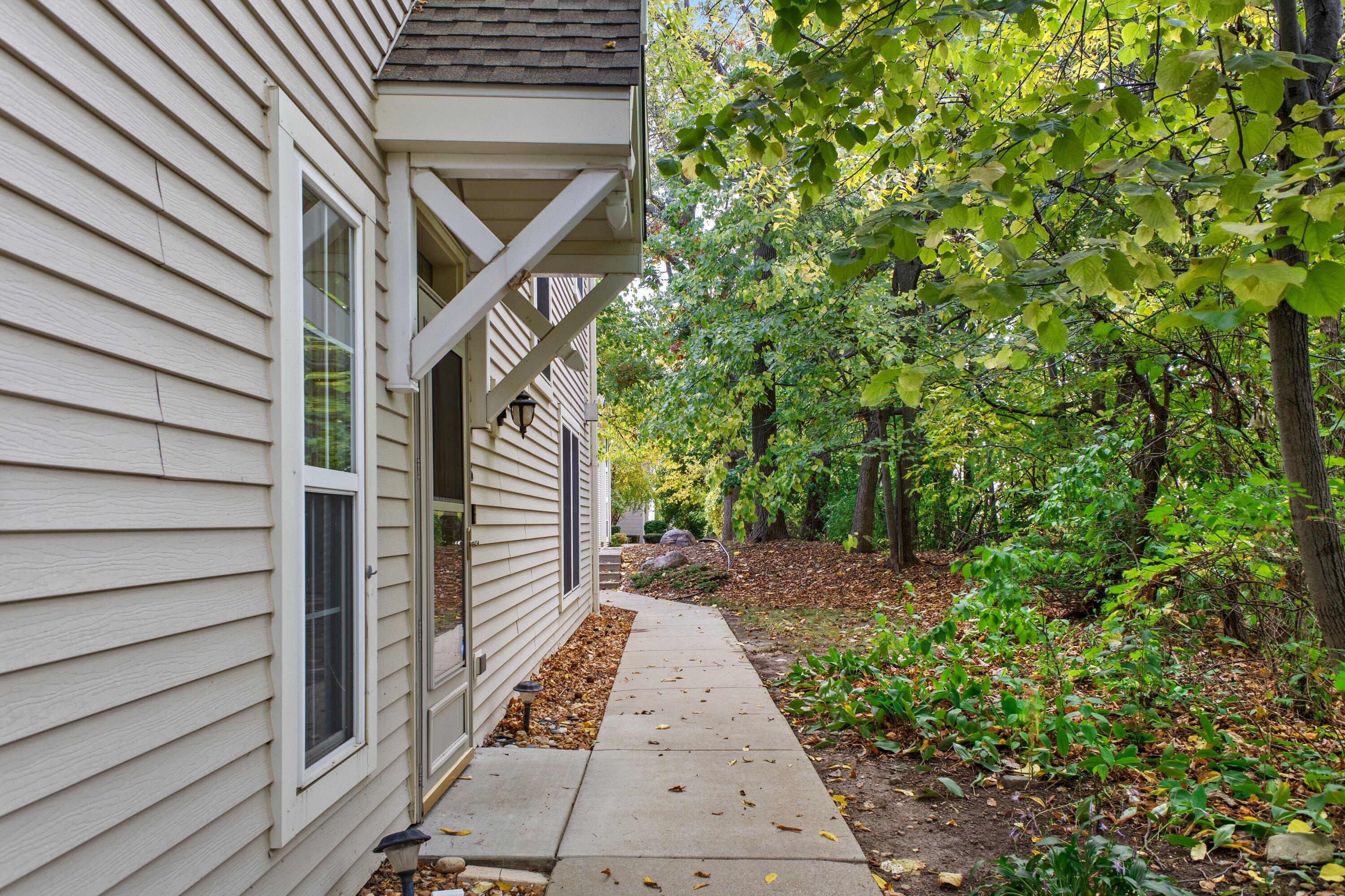 6195 Walnut Ln Unit: #65