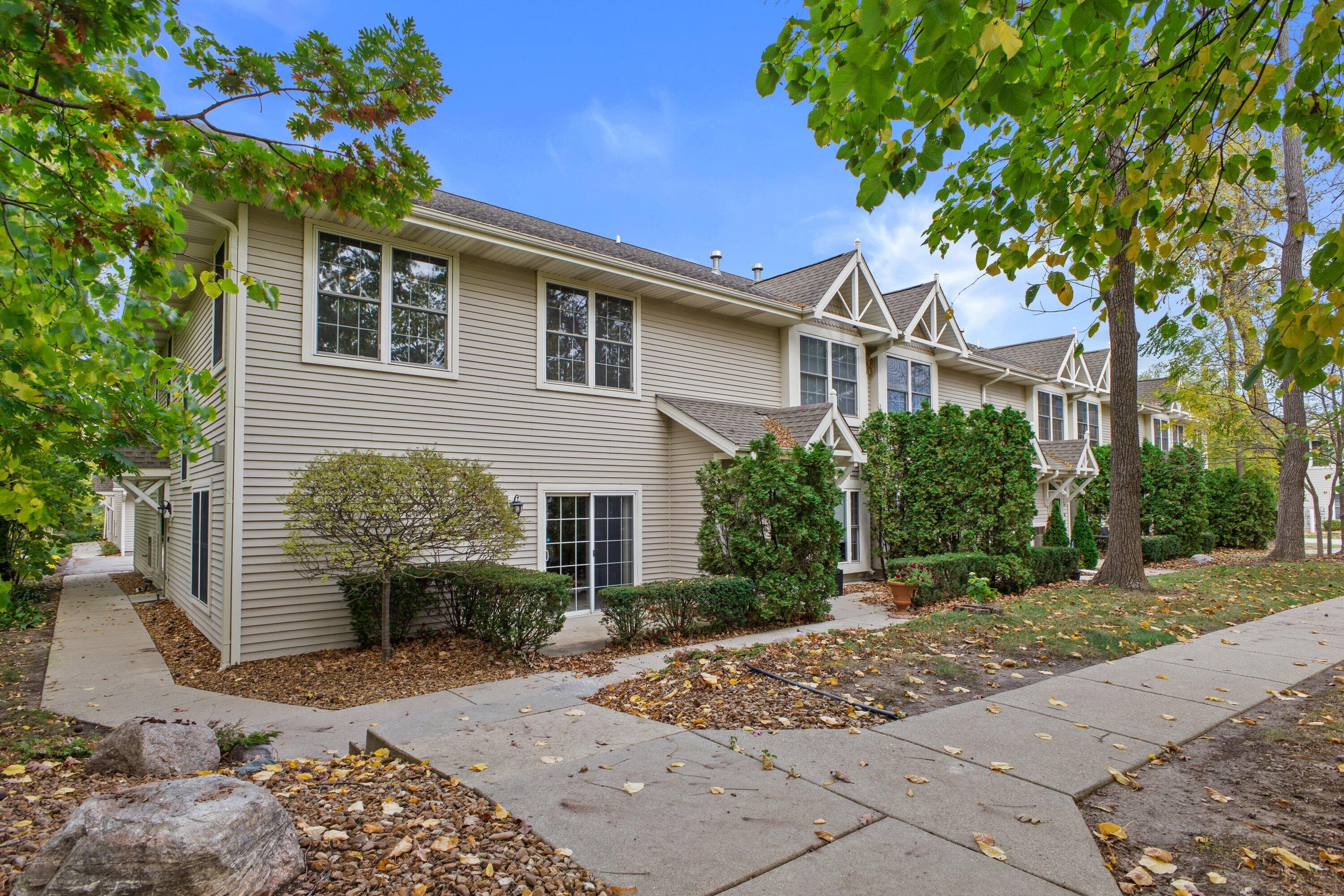 6195 Walnut Ln Unit: #65