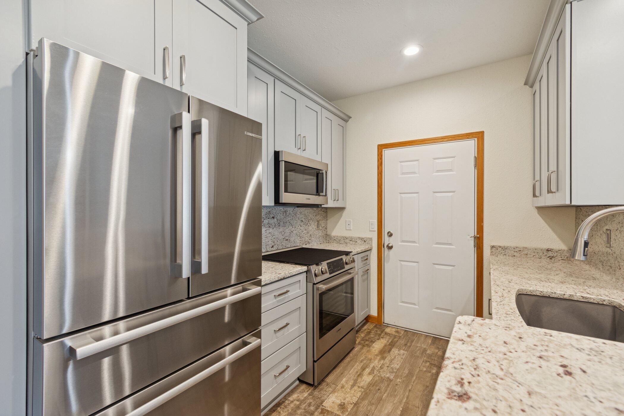 6961 S Rolling Meadows Ct