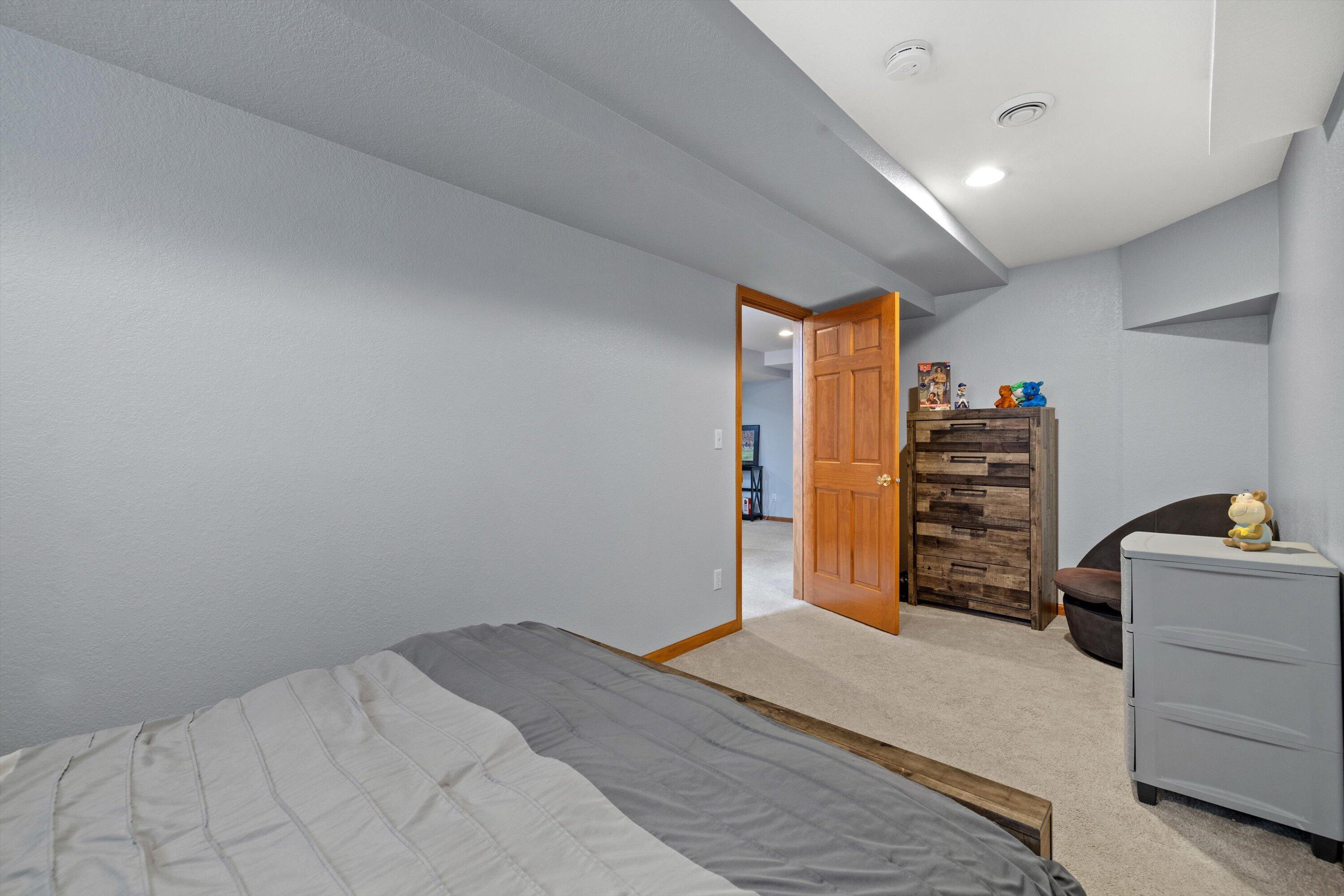 6427 San Marino Dr