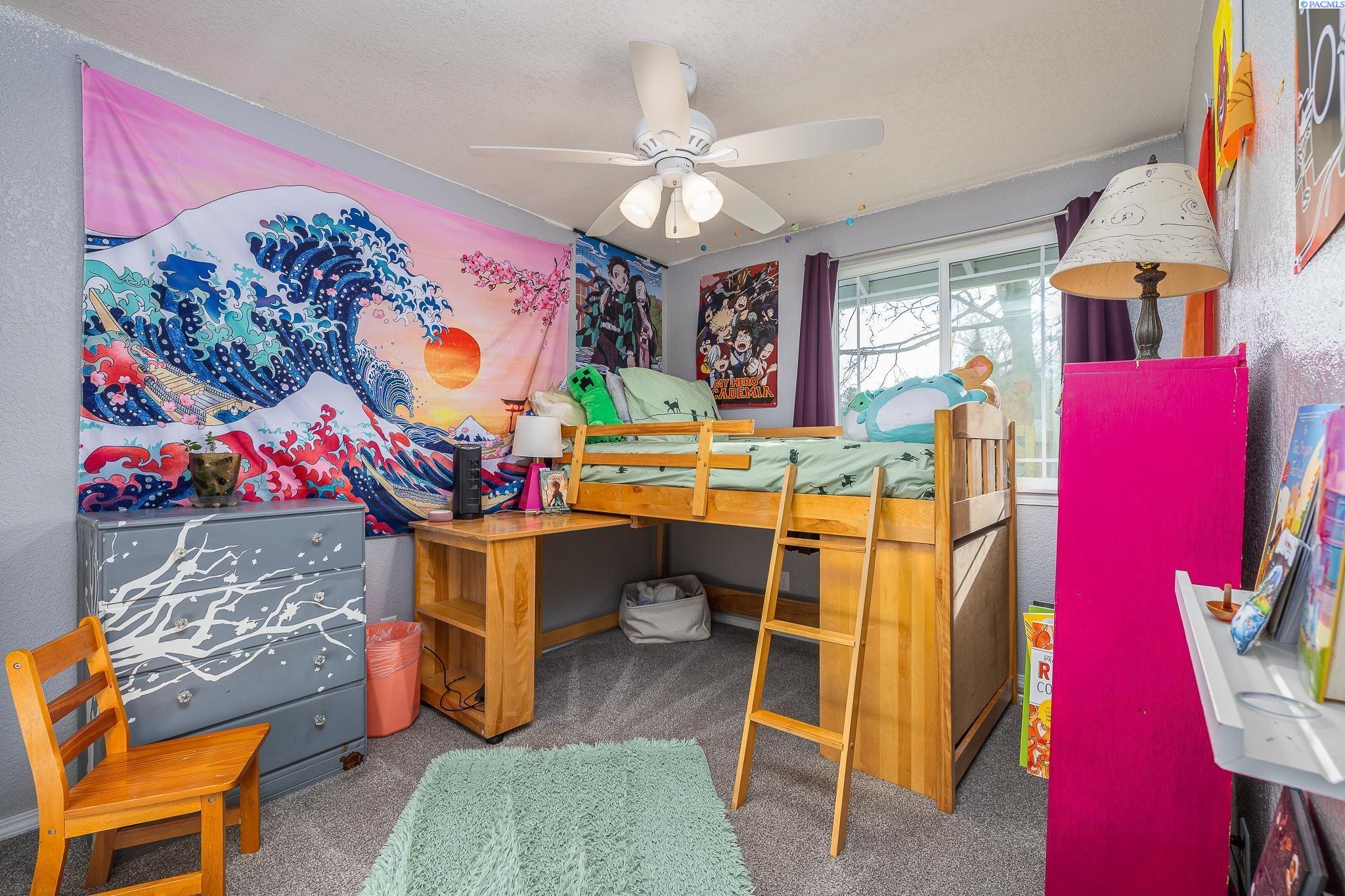 1124 W Park Hills Dr.