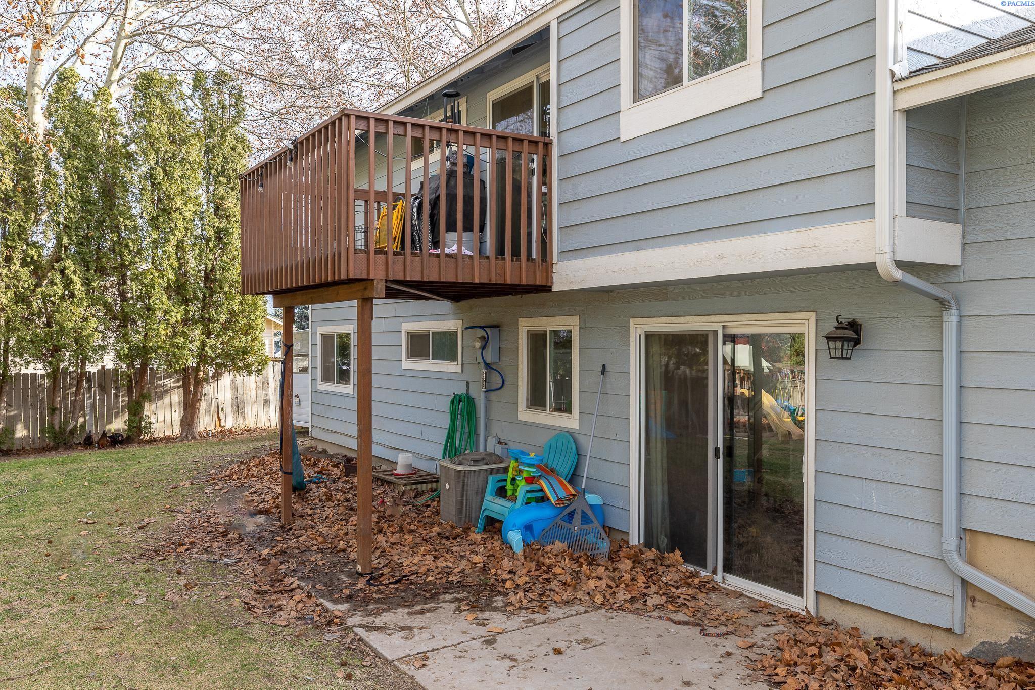 1124 W Park Hills Dr.