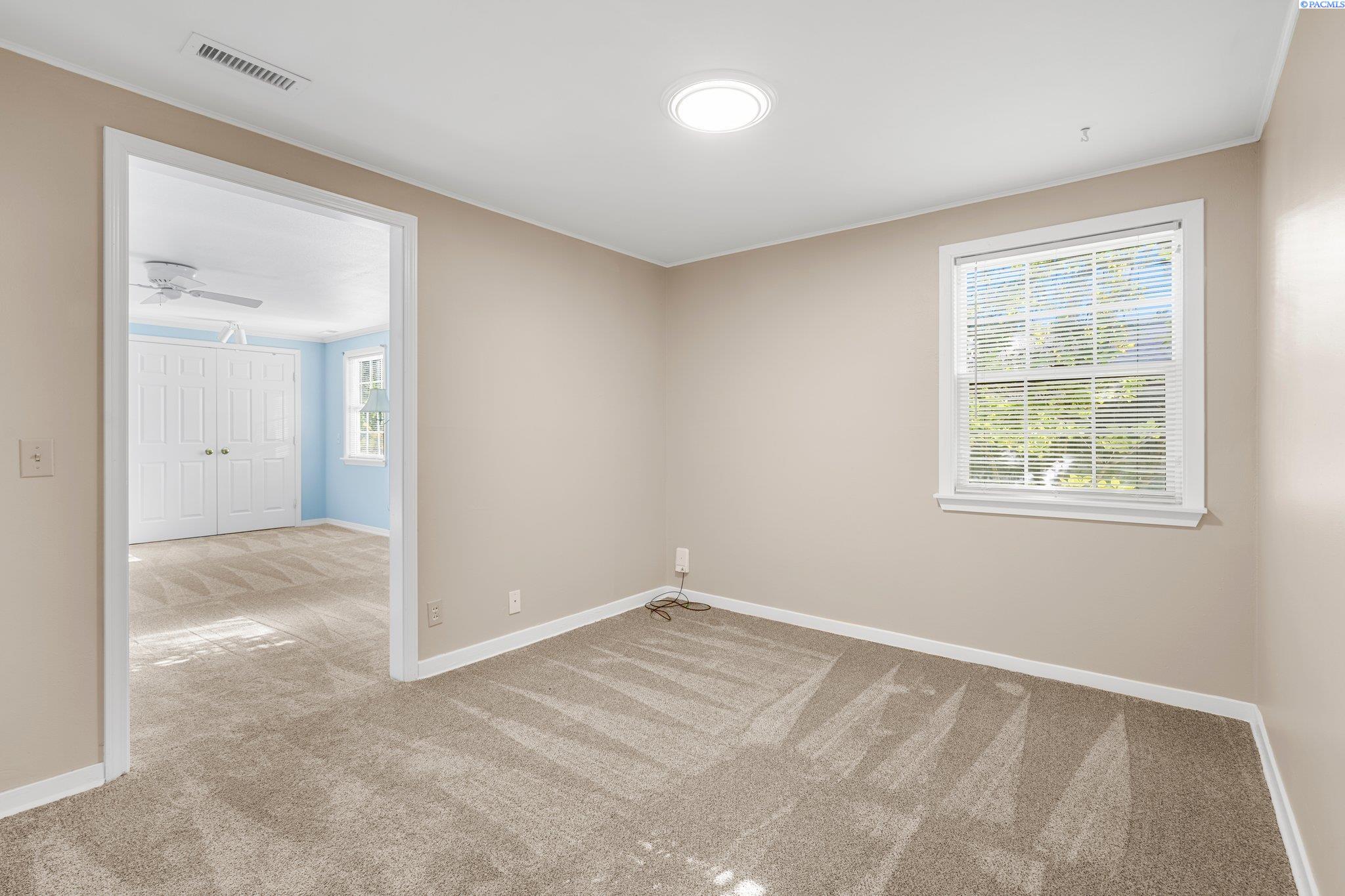 1316 Sacramento Blvd