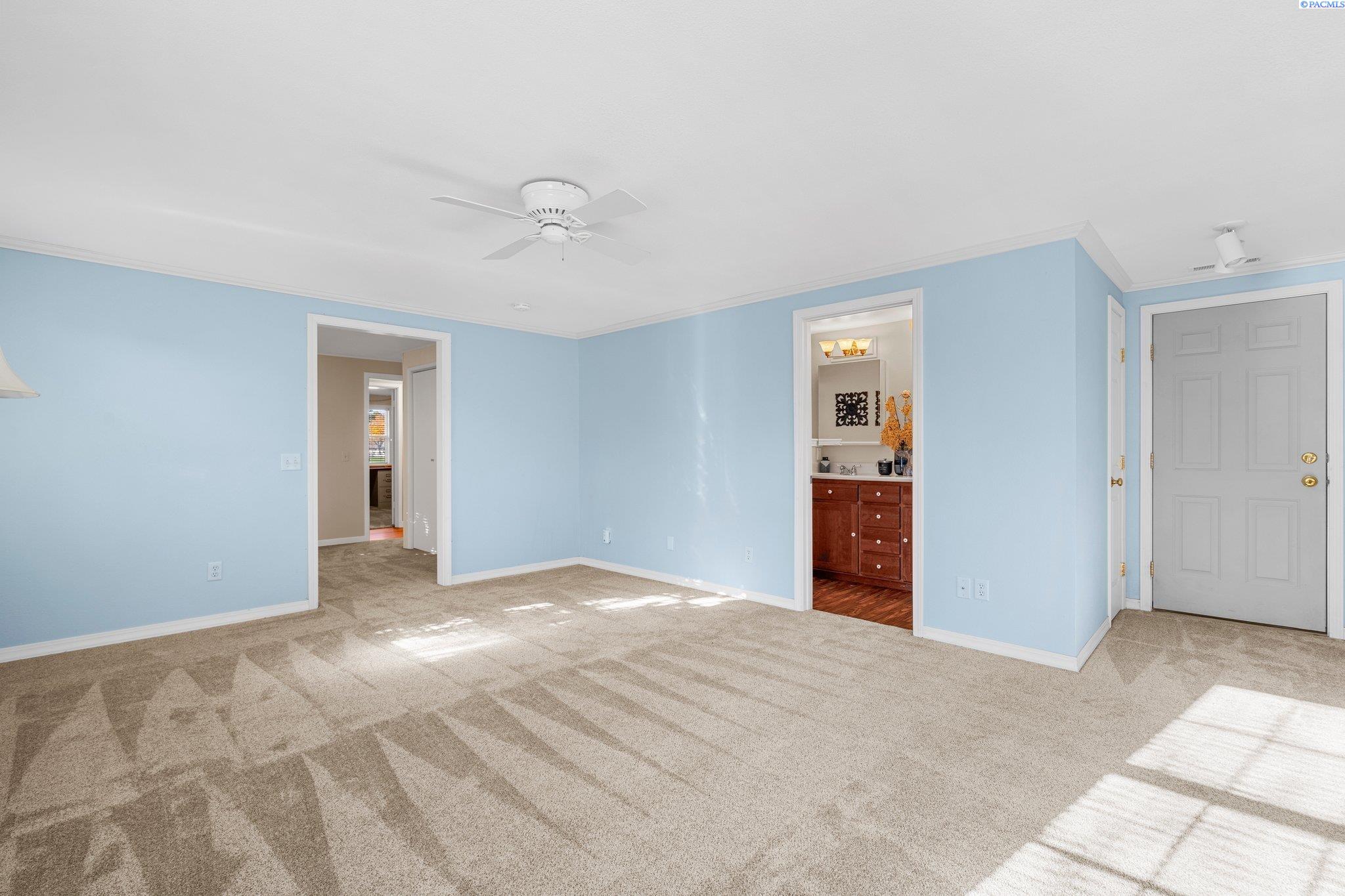 1316 Sacramento Blvd