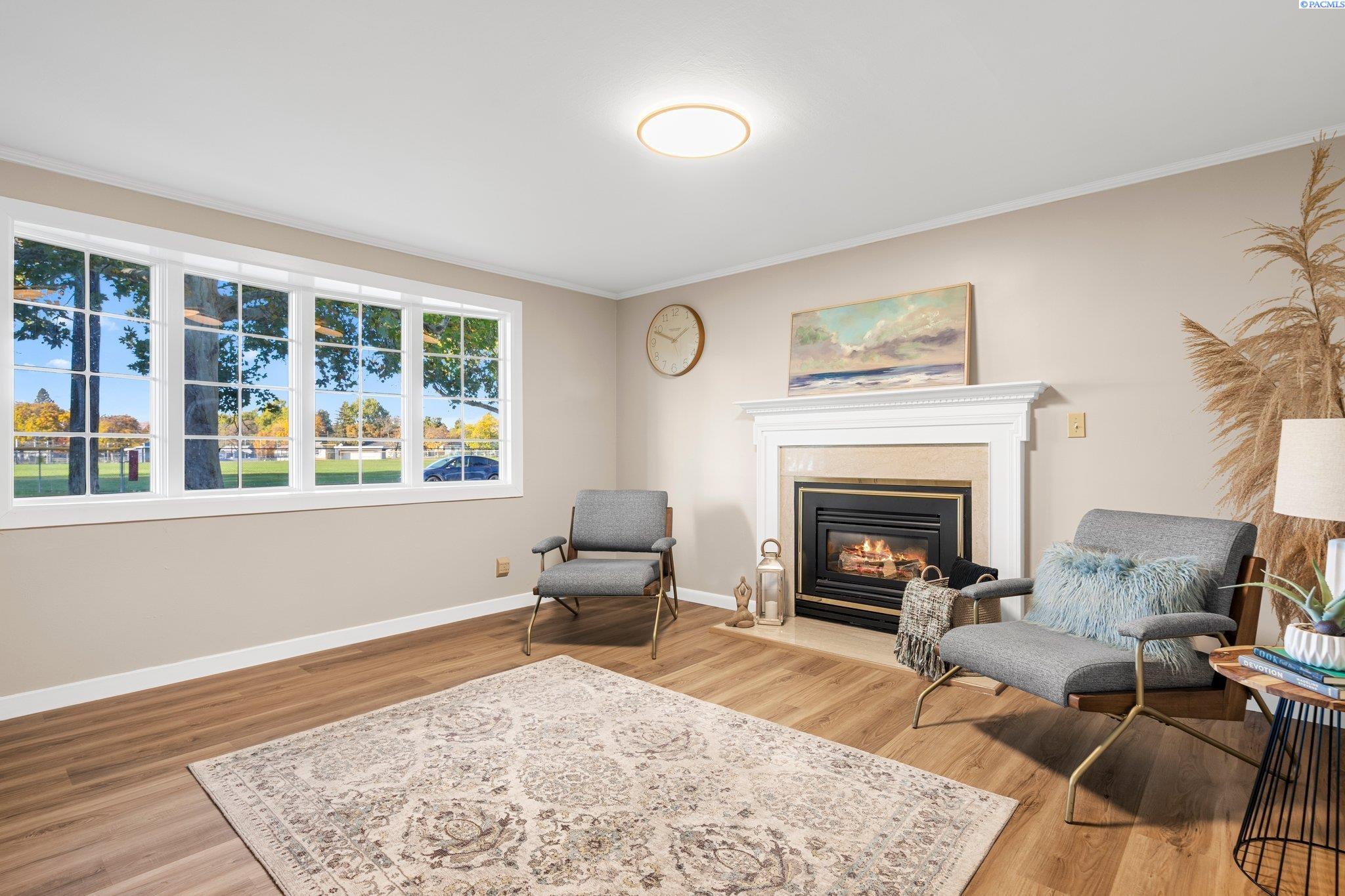 1316 Sacramento Blvd