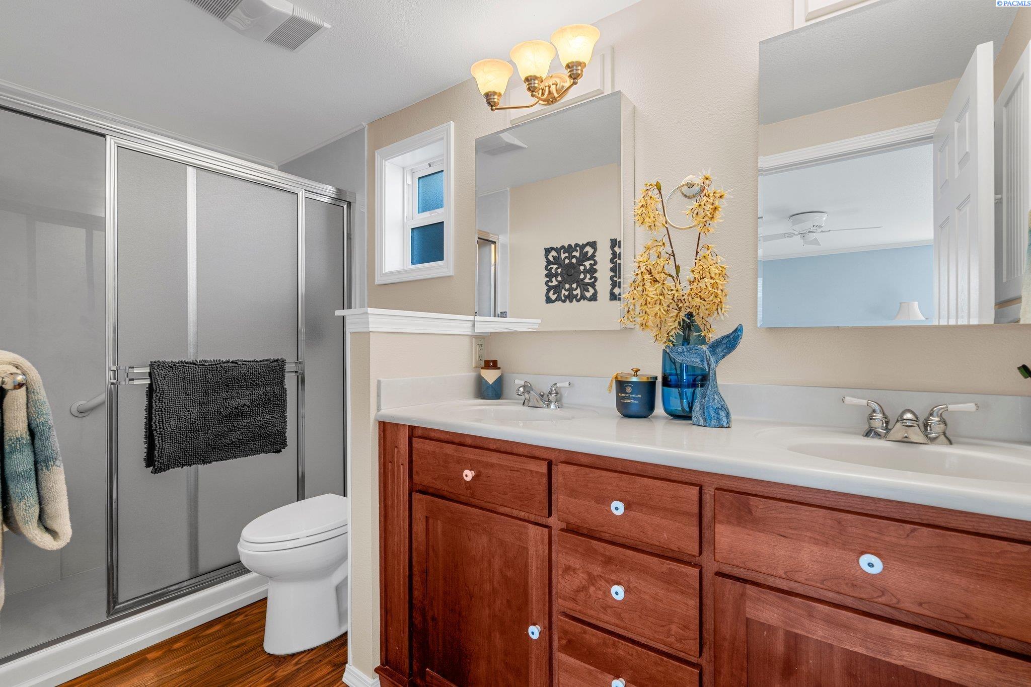 1316 Sacramento Blvd