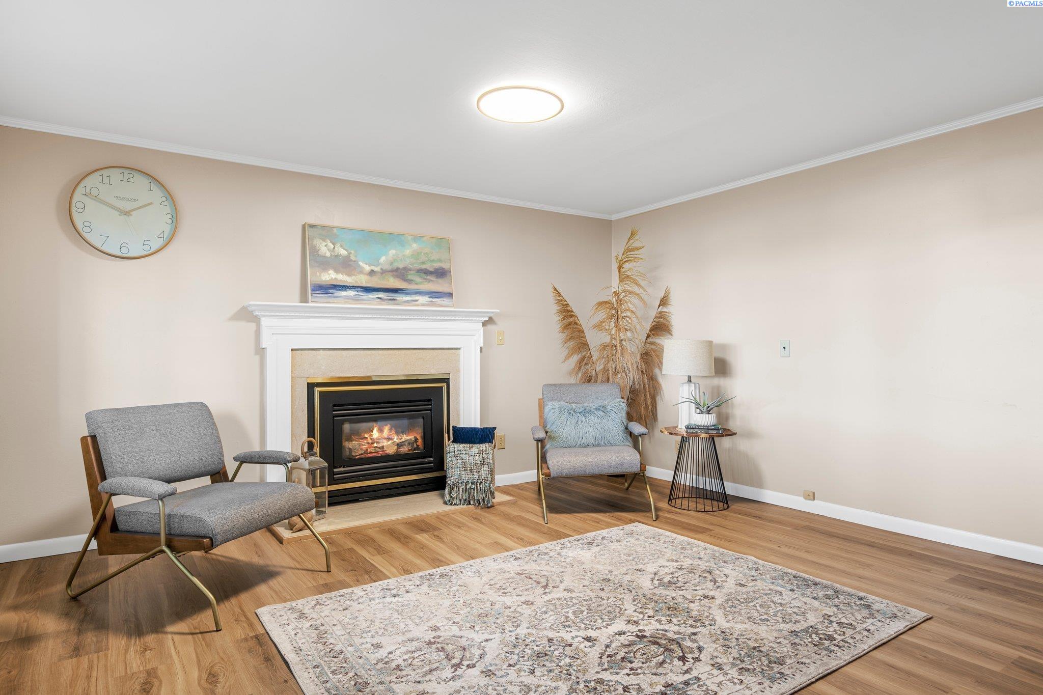 1316 Sacramento Blvd