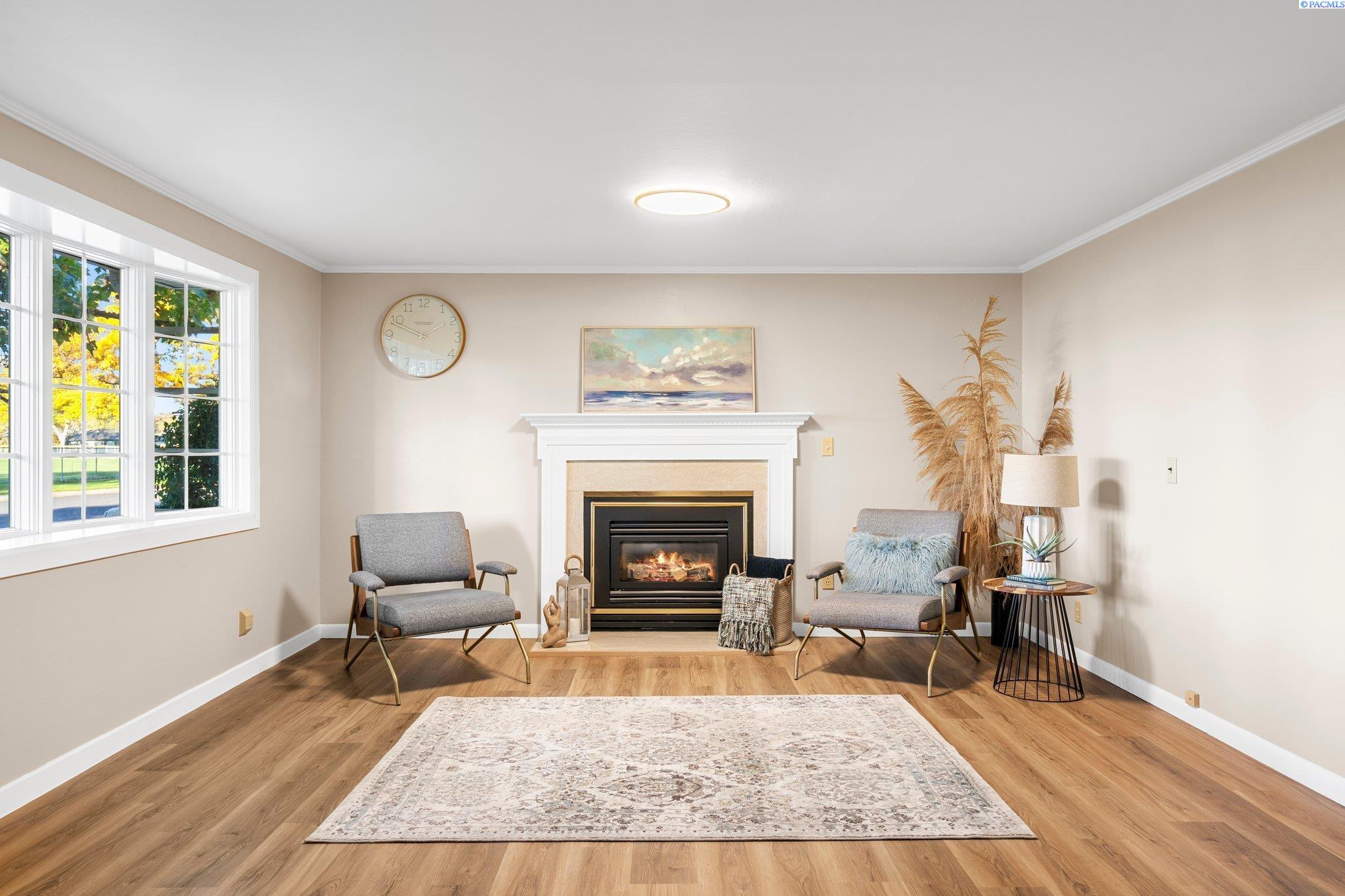 1316 Sacramento Blvd