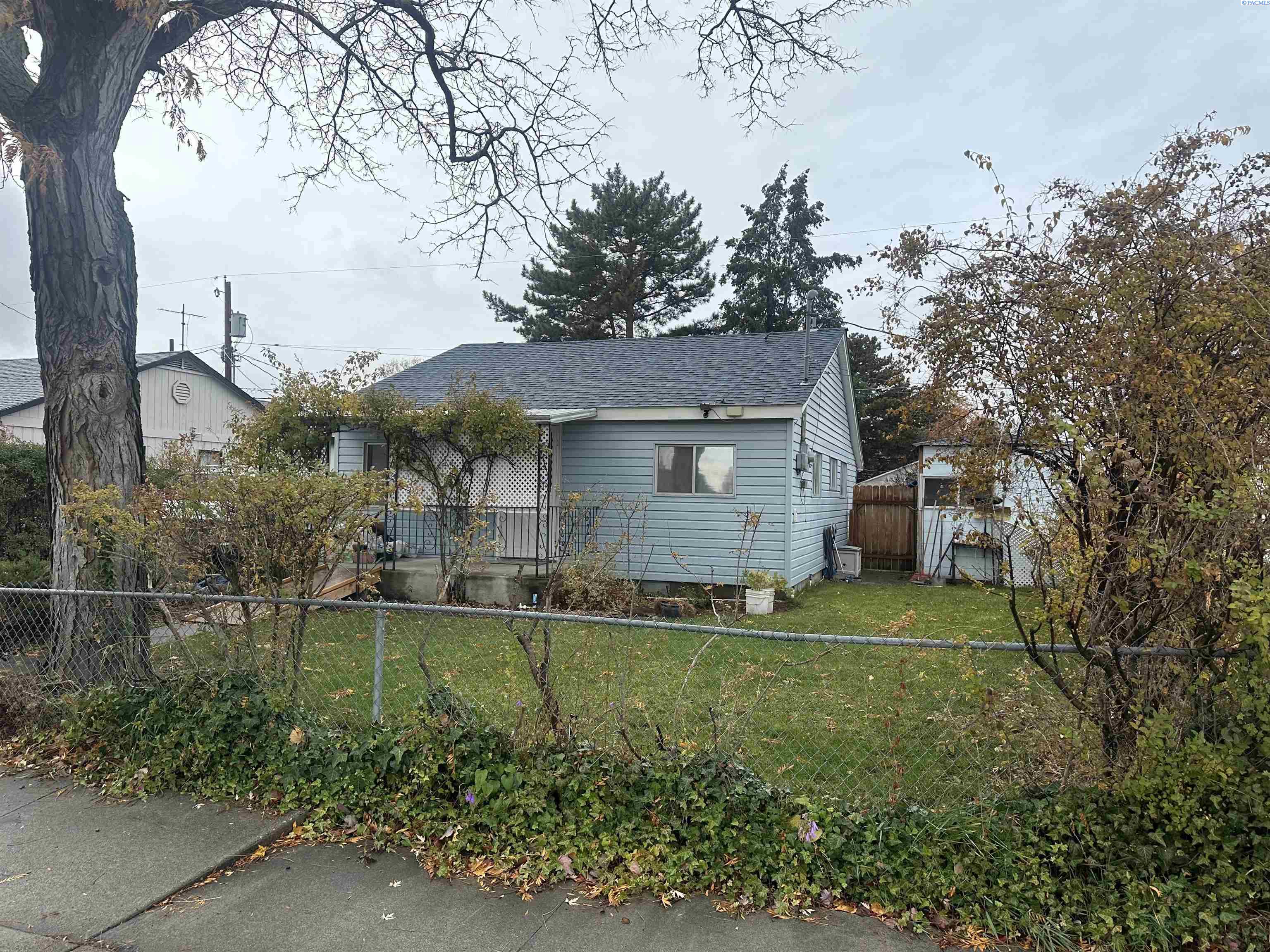 1517 Perkins Ave