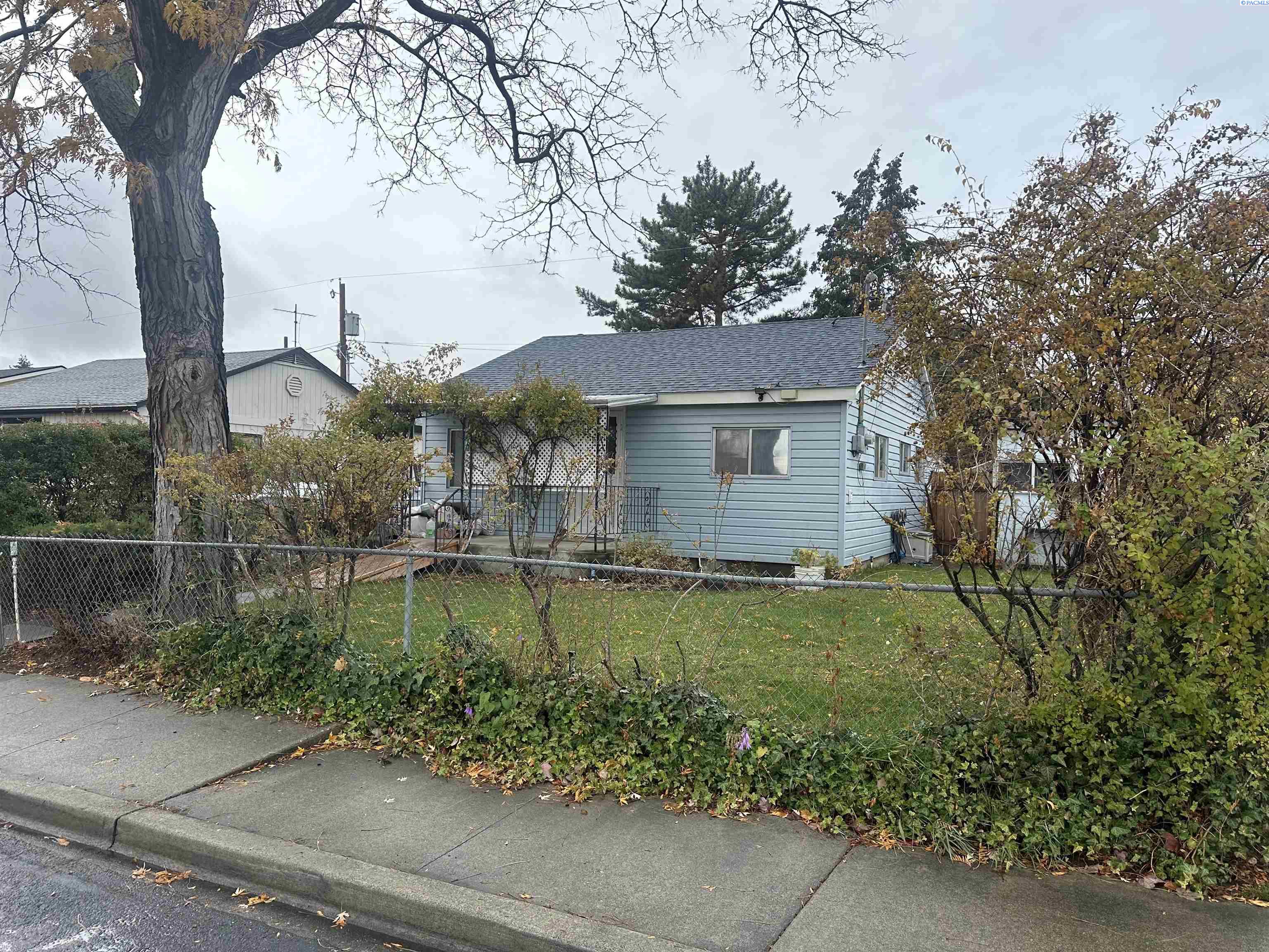 1517 Perkins Ave
