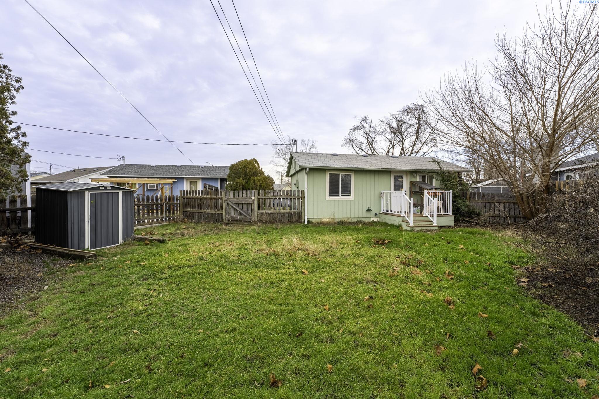 1607 McPherson Ave