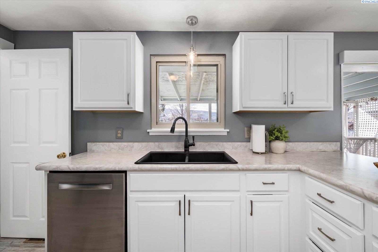 239 Cottonwood Drive